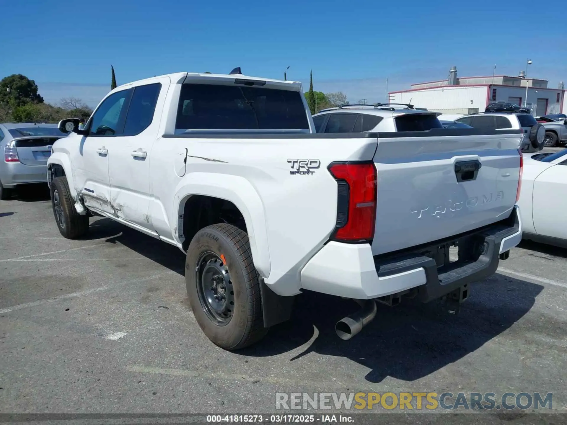 3 Photograph of a damaged car 3TMLB5FN4RM001878 TOYOTA TACOMA 2024