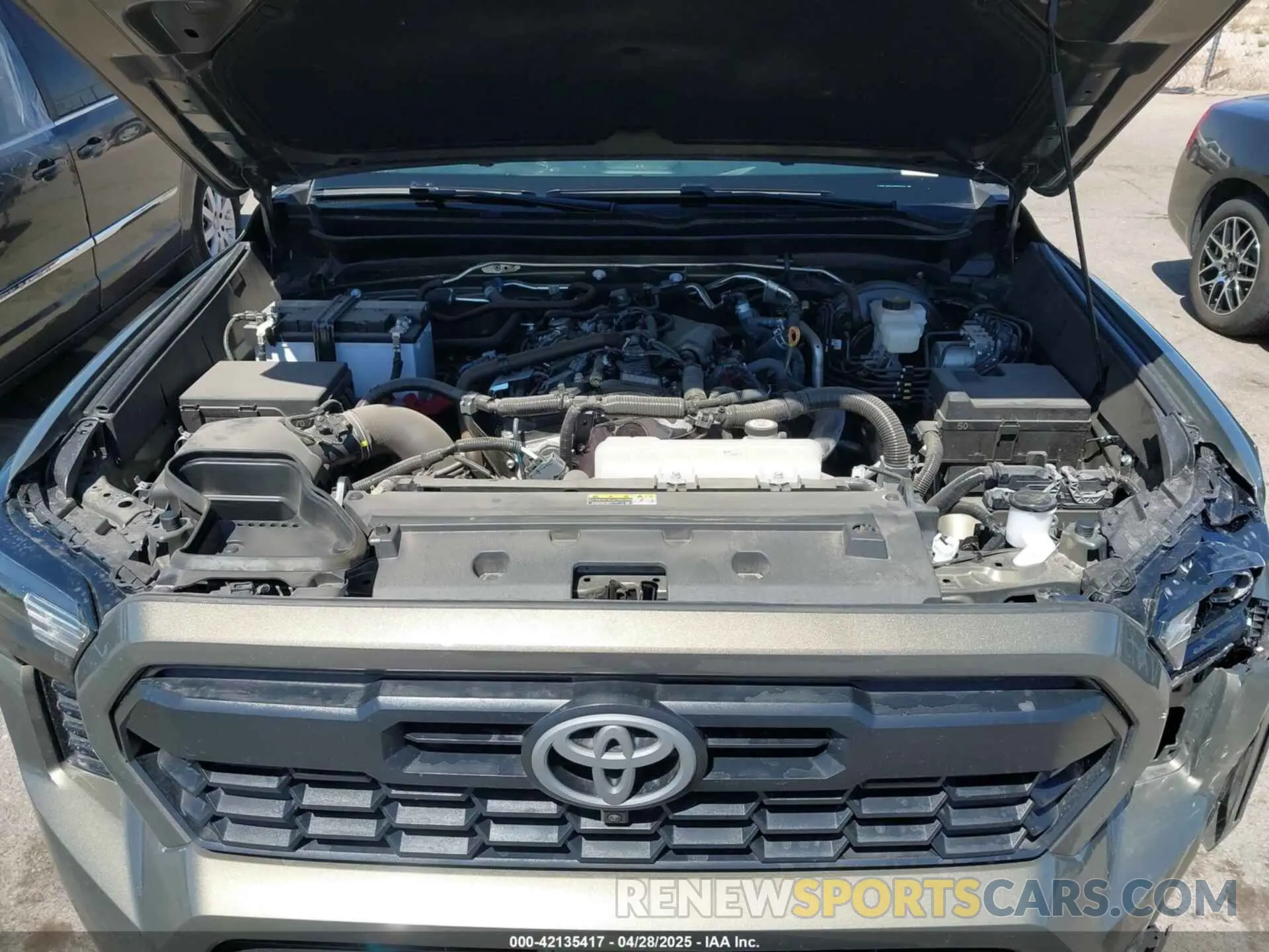 10 Фотография поврежденного автомобиля 3TMLB5FN4RM020737 TOYOTA TACOMA 2024