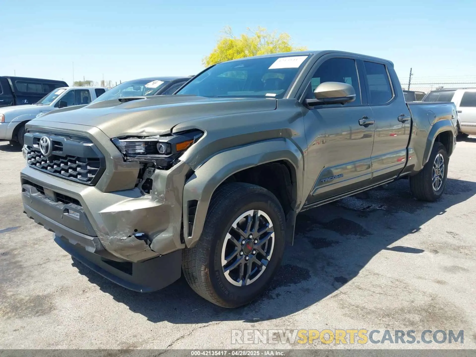 2 Фотография поврежденного автомобиля 3TMLB5FN4RM020737 TOYOTA TACOMA 2024