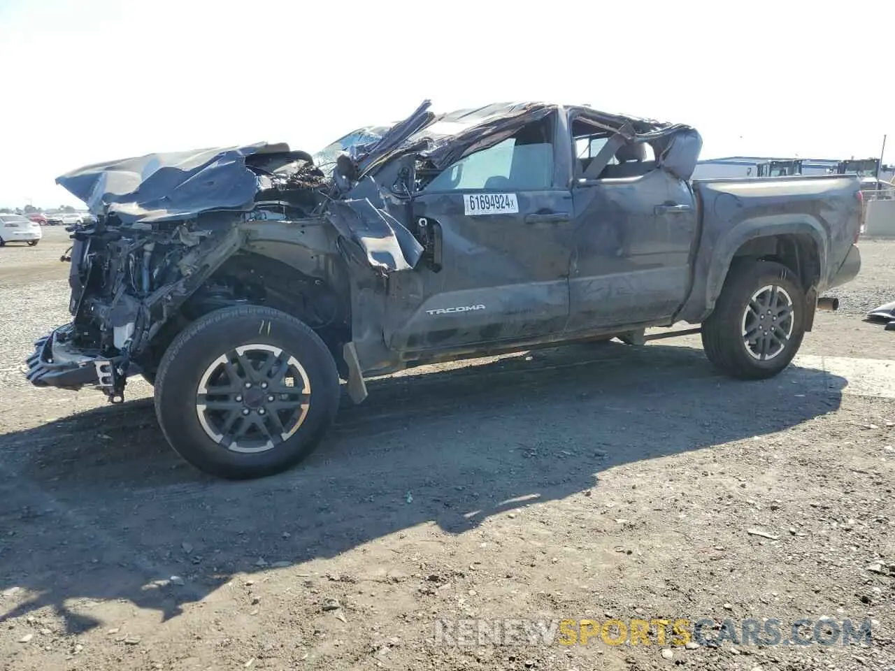 1 Photograph of a damaged car 3TMLB5JN0RM002100 TOYOTA TACOMA 2024