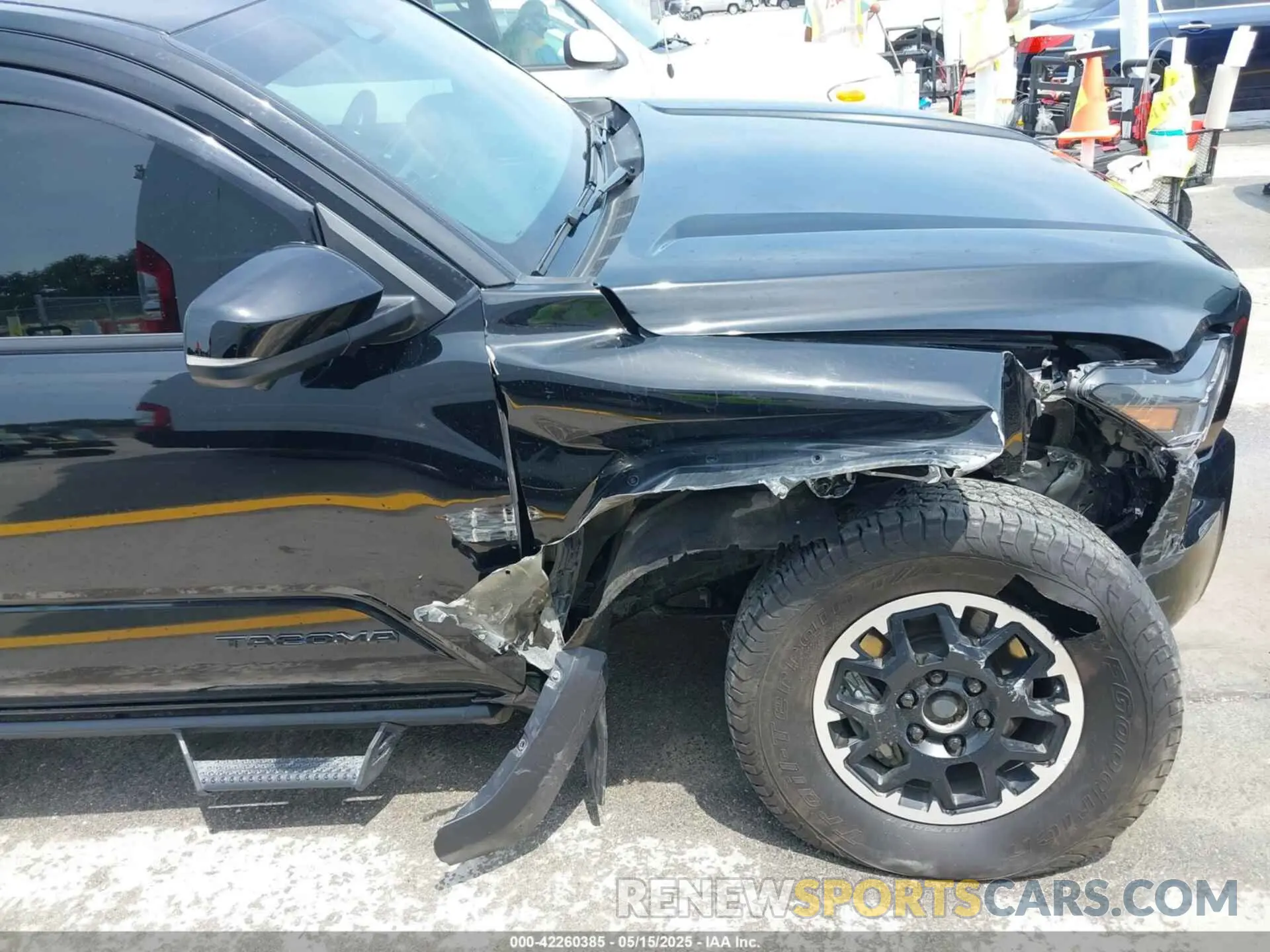 6 Photograph of a damaged car 3TMLB5JN0RM026574 TOYOTA TACOMA 2024