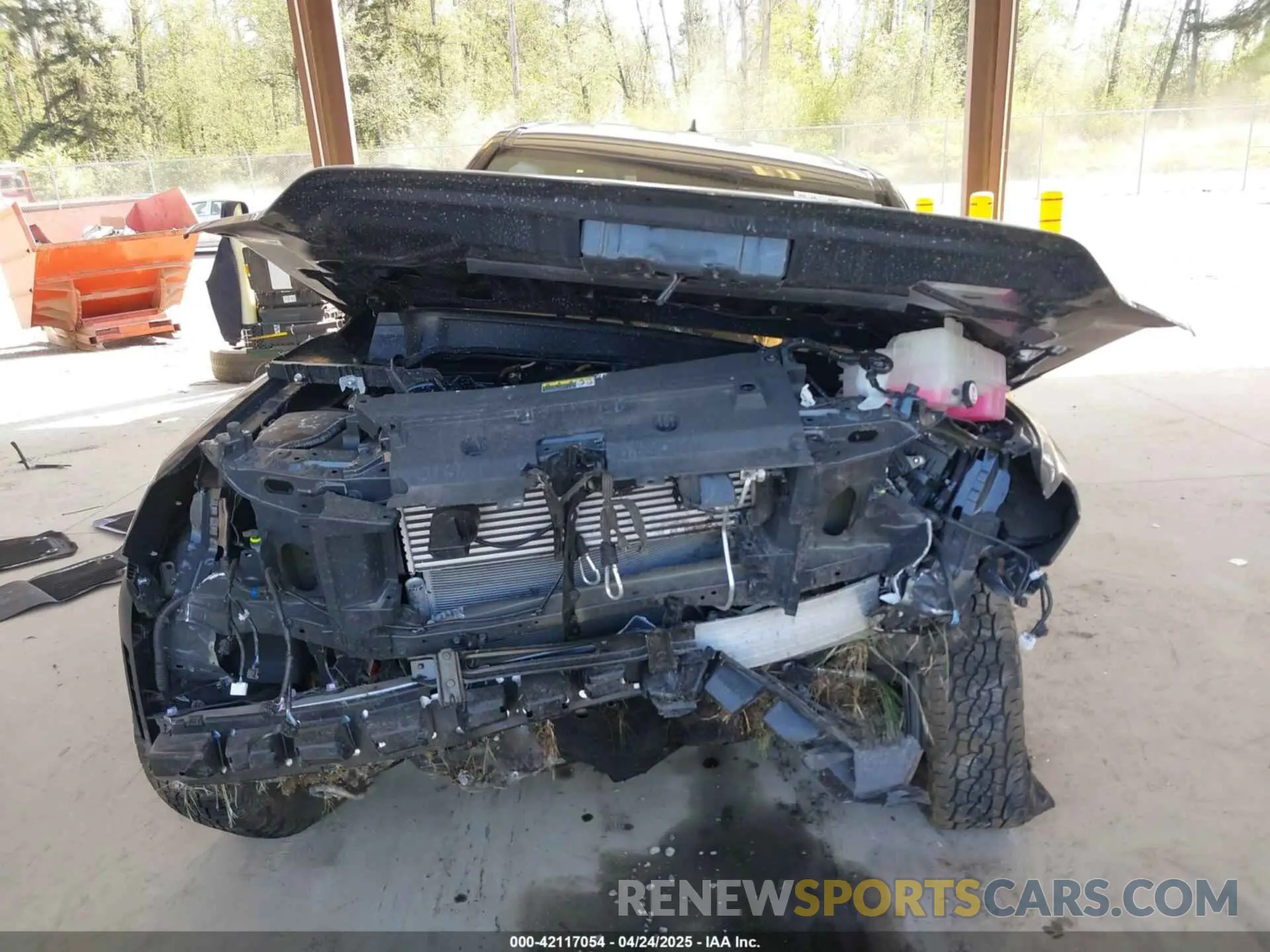 11 Фотография поврежденного автомобиля 3TMLB5JN1RM068963 TOYOTA TACOMA 2024