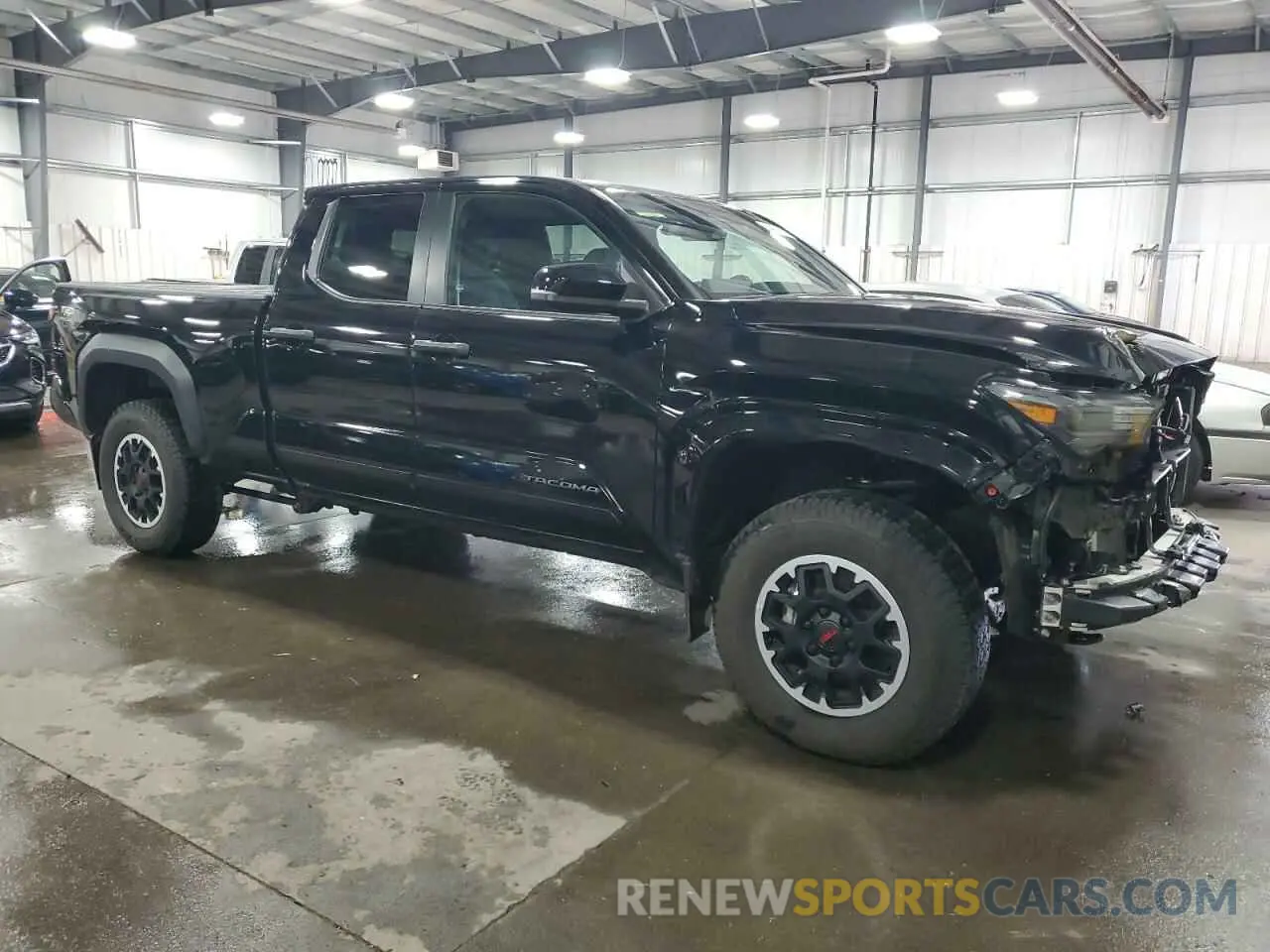 4 Фотография поврежденного автомобиля 3TMLB5JN2RM018329 TOYOTA TACOMA 2024