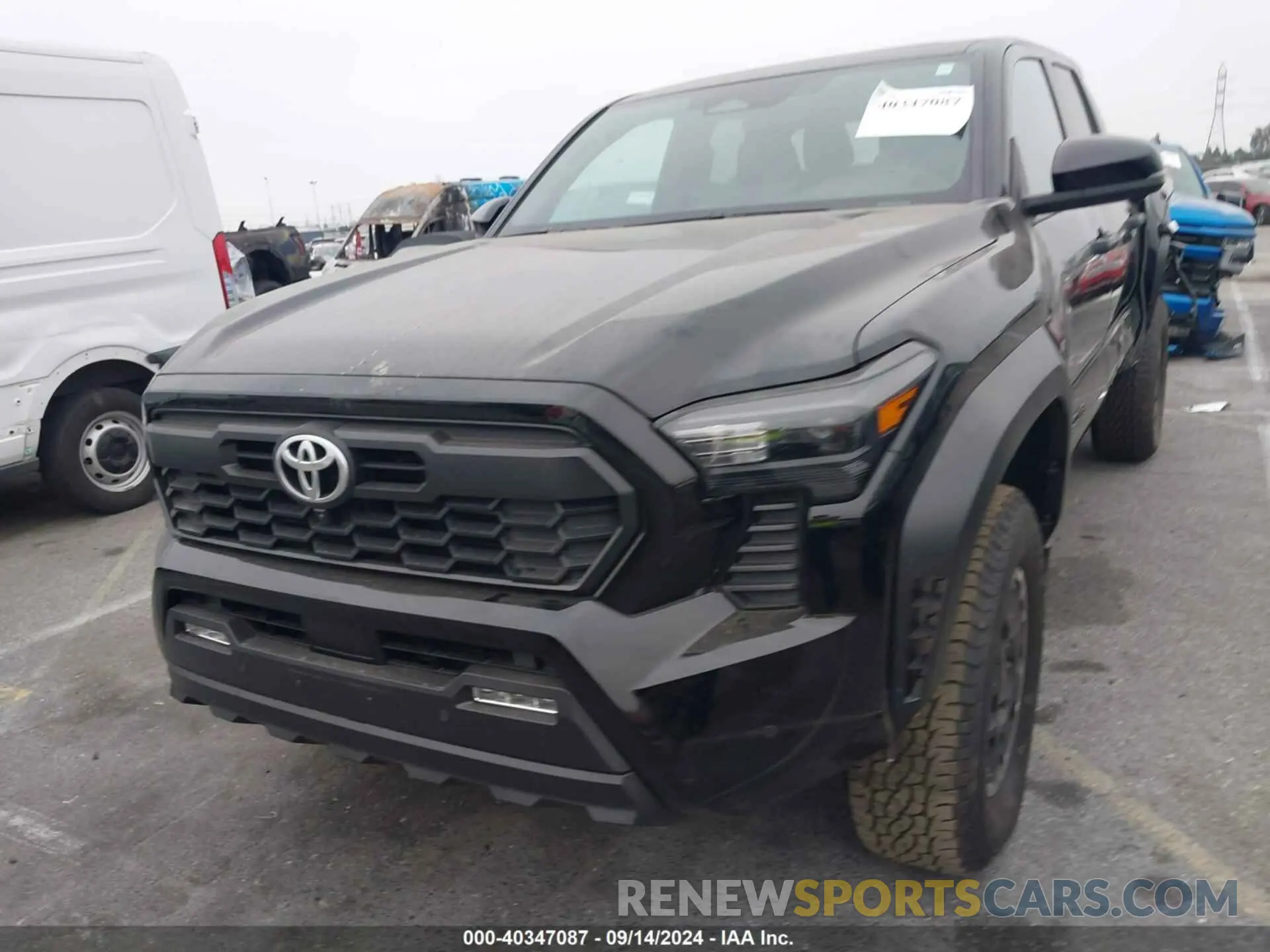 11 Фотография поврежденного автомобиля 3TMLB5JN2RM030514 TOYOTA TACOMA 2024