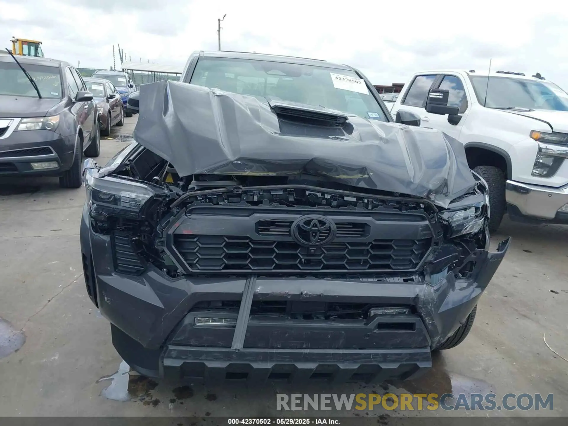 13 Фотография поврежденного автомобиля 3TMLB5JN2RM051282 TOYOTA TACOMA 2024