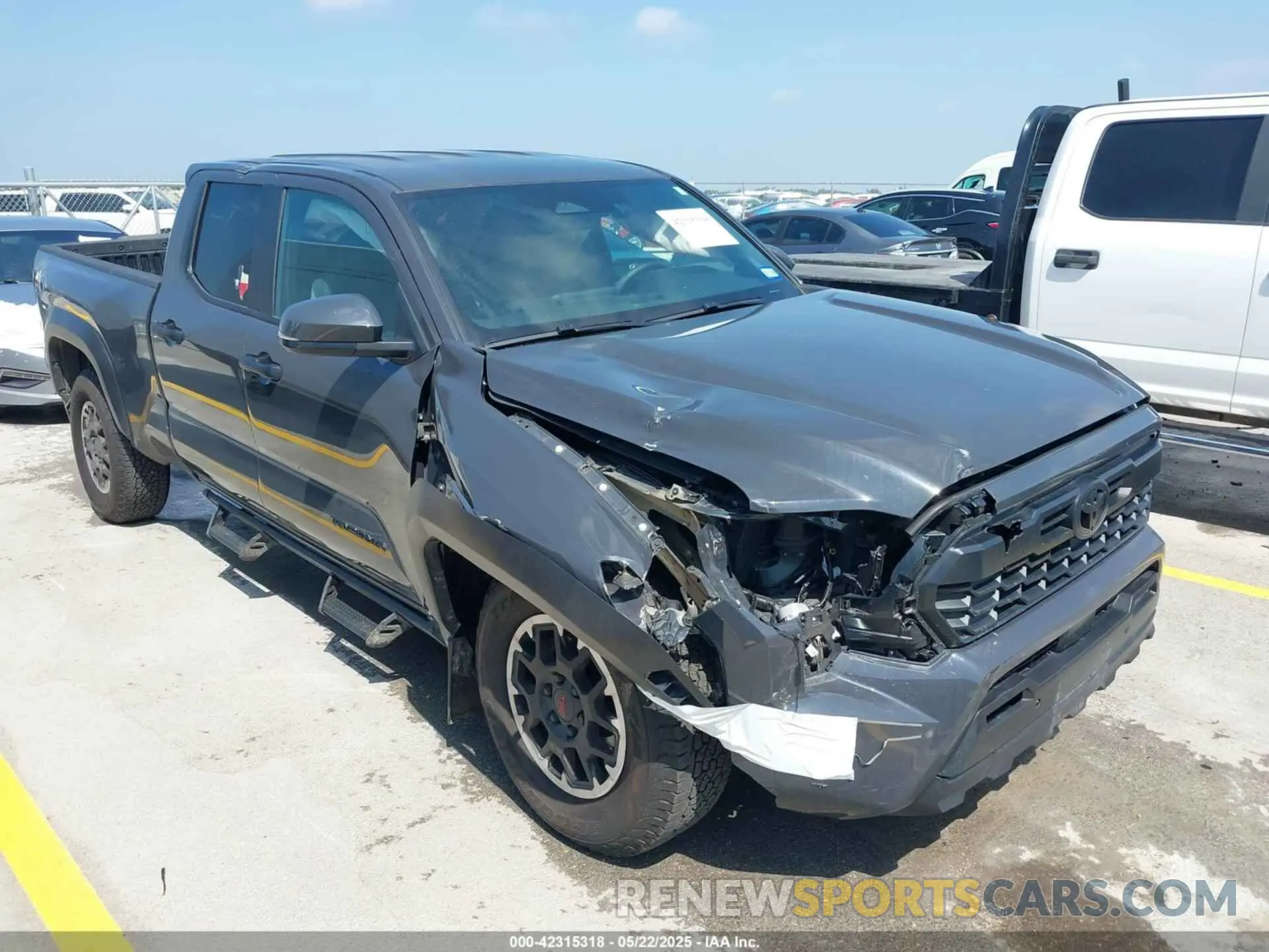 6 Фотография поврежденного автомобиля 3TMLB5JN3RM018694 TOYOTA TACOMA 2024
