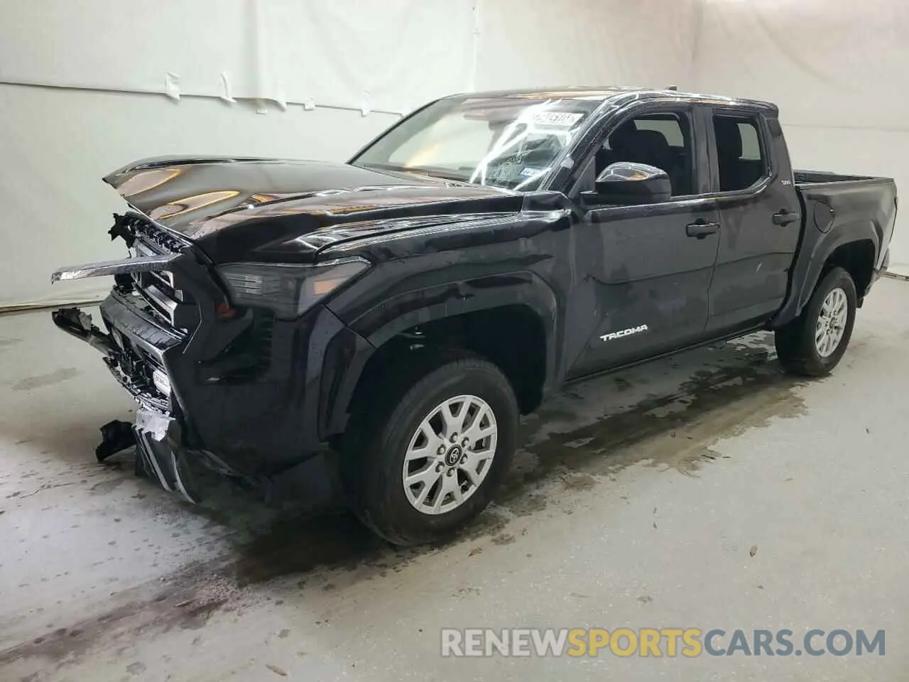 1 Фотография поврежденного автомобиля 3TMLB5JN3RM020610 TOYOTA TACOMA 2024