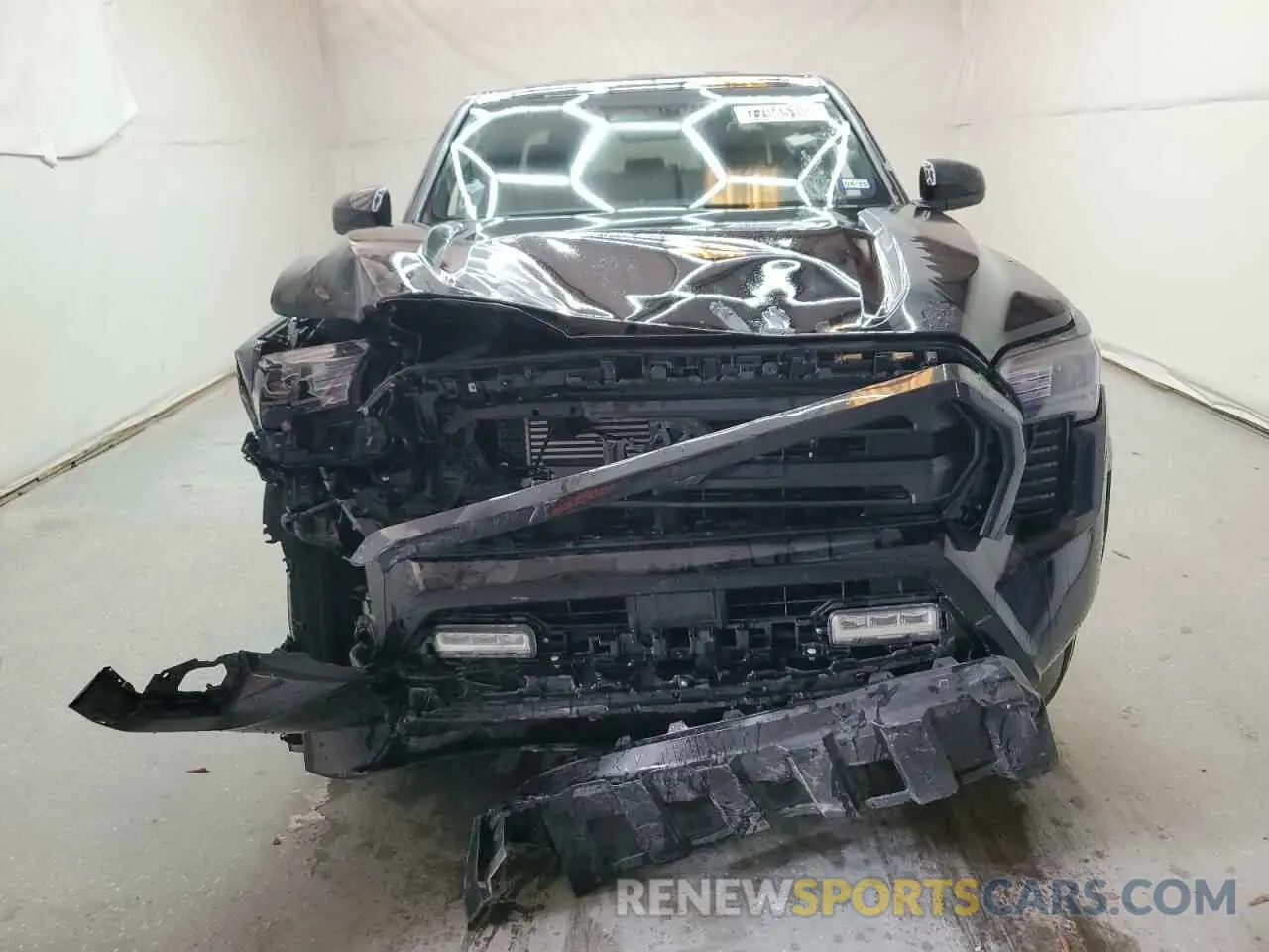 5 Фотография поврежденного автомобиля 3TMLB5JN3RM020610 TOYOTA TACOMA 2024
