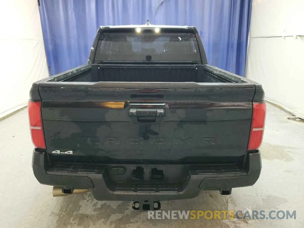 6 Фотография поврежденного автомобиля 3TMLB5JN3RM020610 TOYOTA TACOMA 2024