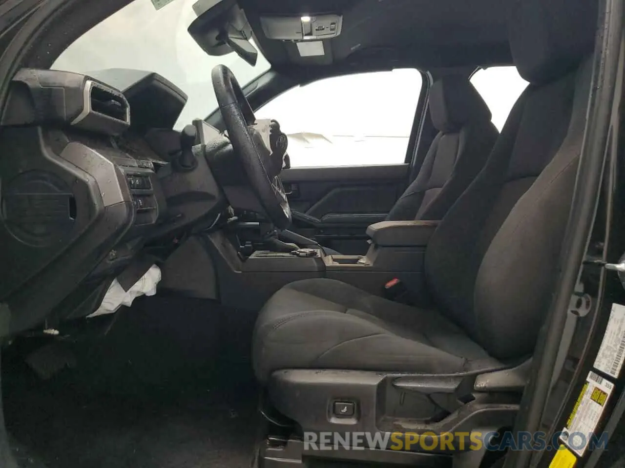 7 Фотография поврежденного автомобиля 3TMLB5JN3RM020610 TOYOTA TACOMA 2024