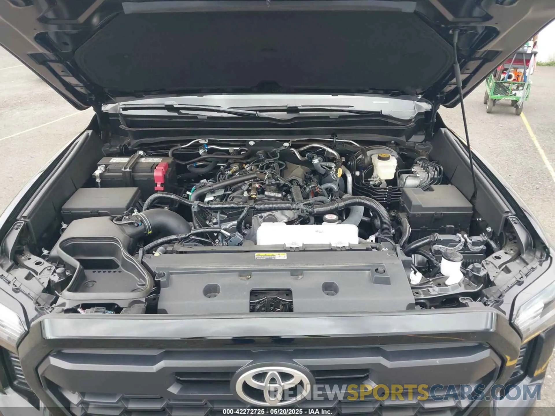 10 Фотография поврежденного автомобиля 3TMLB5JN3RM047323 TOYOTA TACOMA 2024