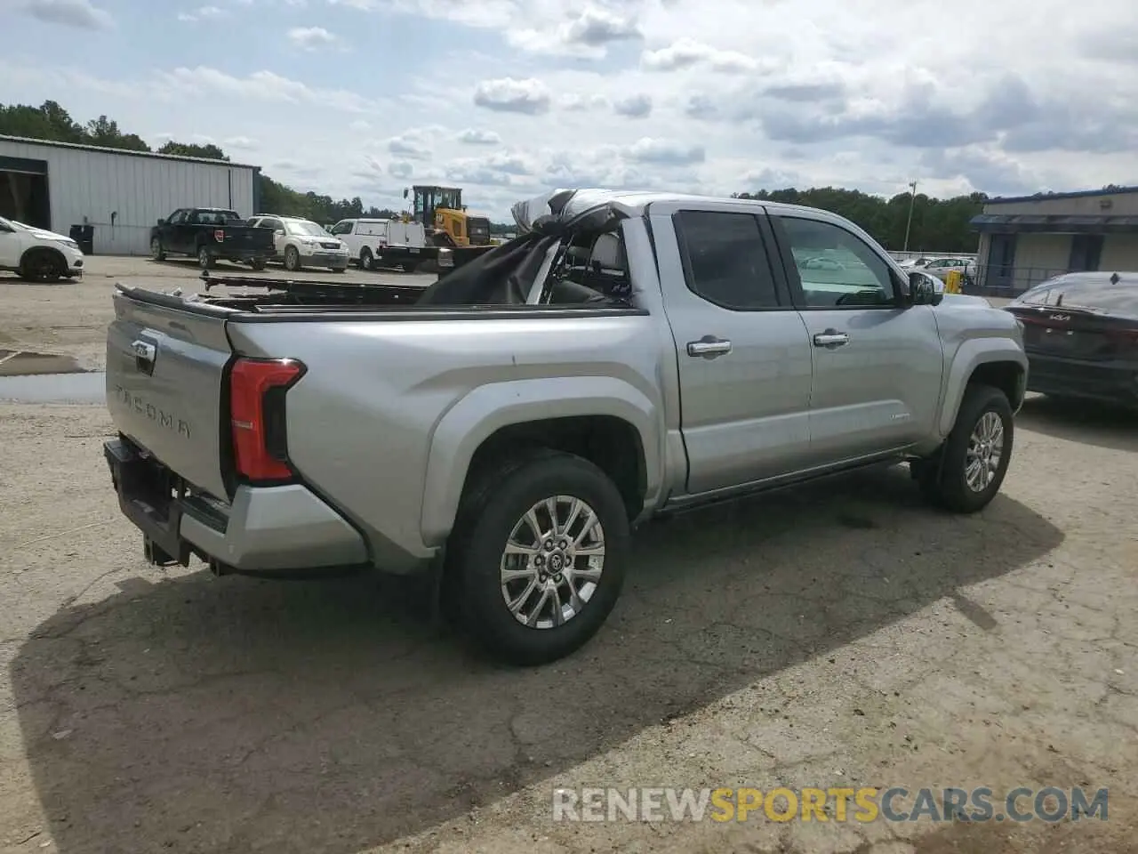 3 Фотография поврежденного автомобиля 3TMLB5JN4RM012869 TOYOTA TACOMA 2024