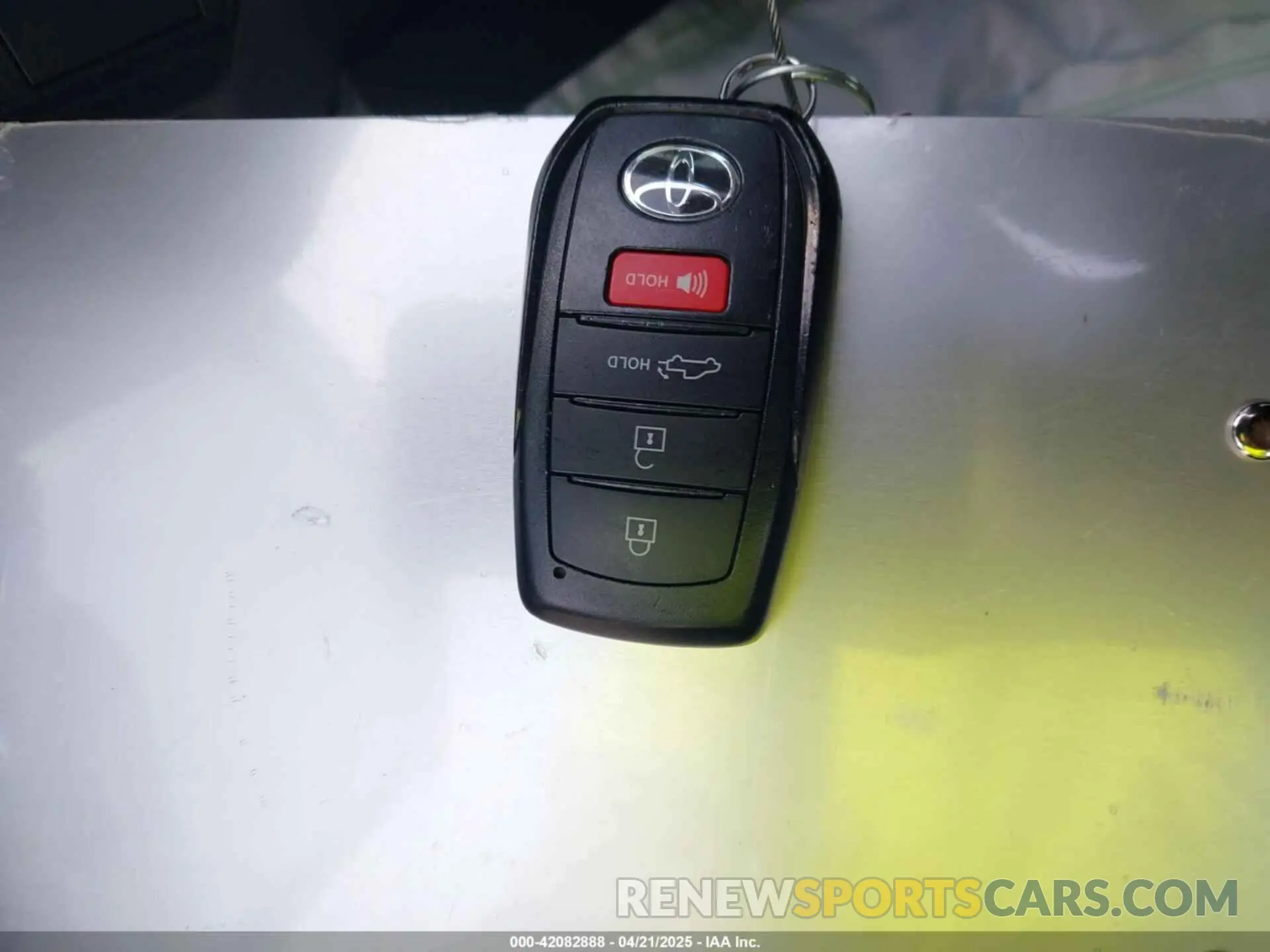 11 Фотография поврежденного автомобиля 3TMLB5JN4RM047640 TOYOTA TACOMA 2024