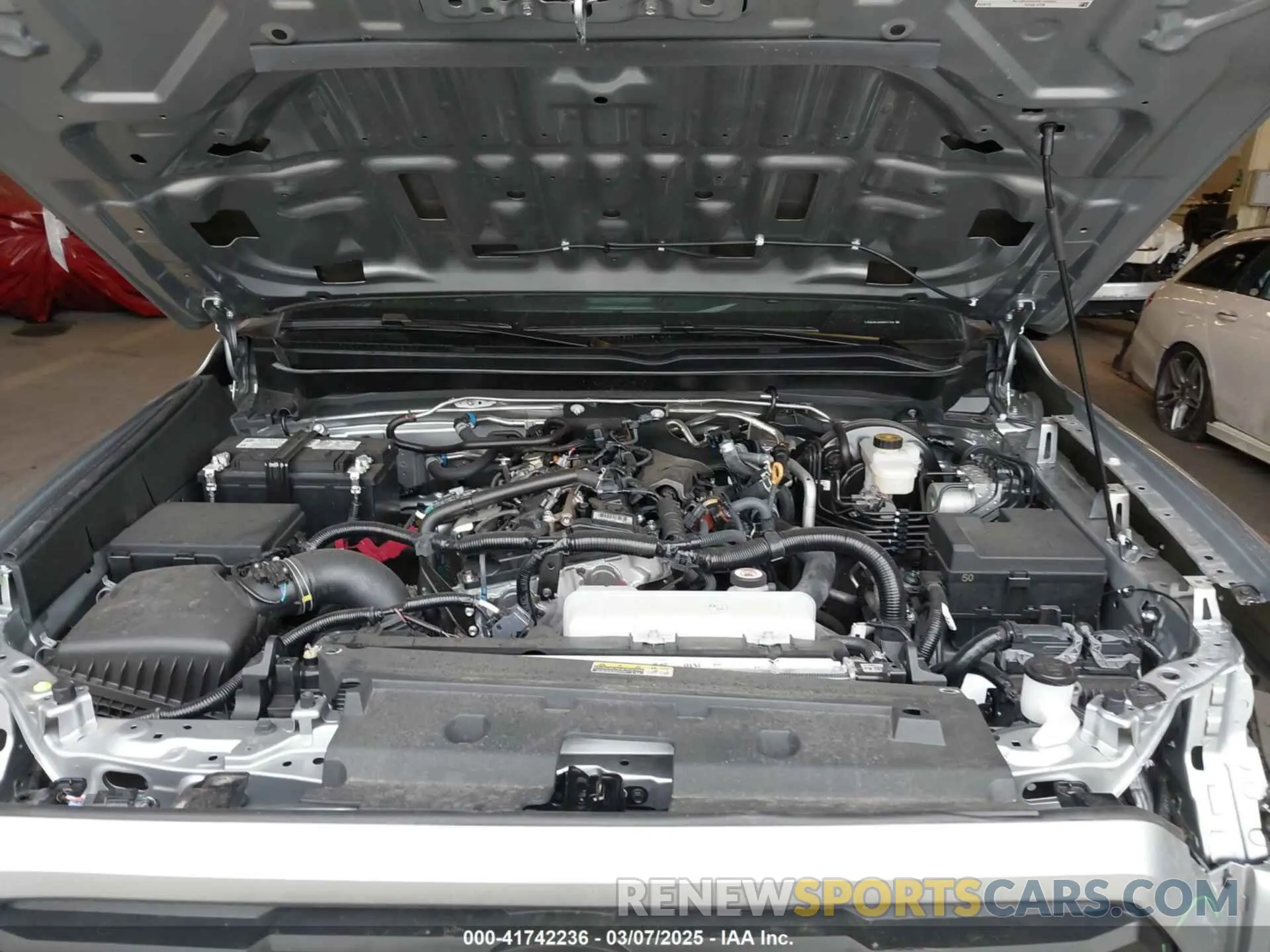 10 Photograph of a damaged car 3TMLB5JN4RM071338 TOYOTA TACOMA 2024