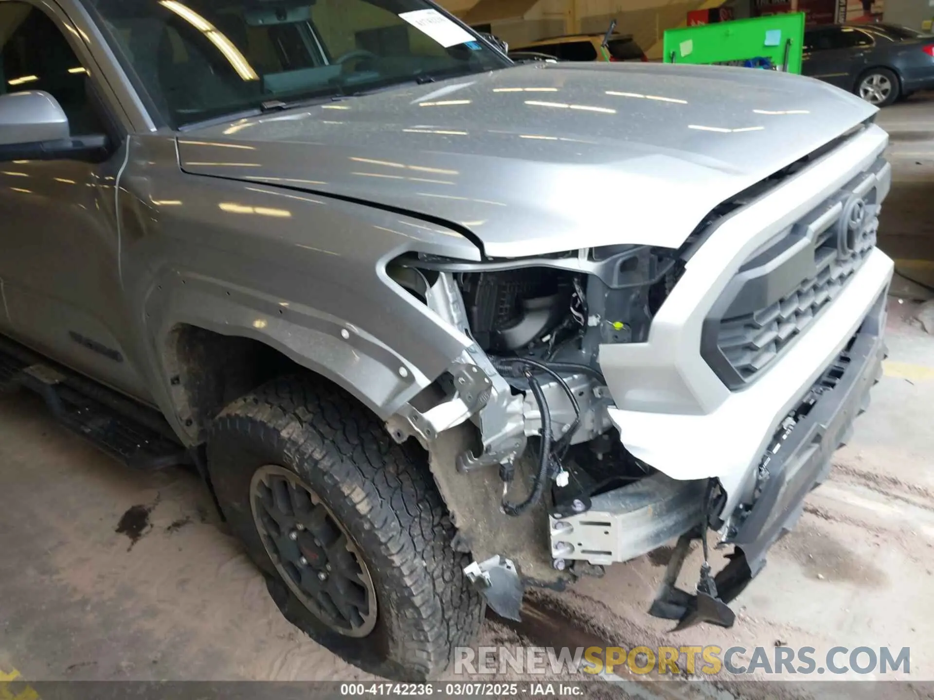 21 Photograph of a damaged car 3TMLB5JN4RM071338 TOYOTA TACOMA 2024