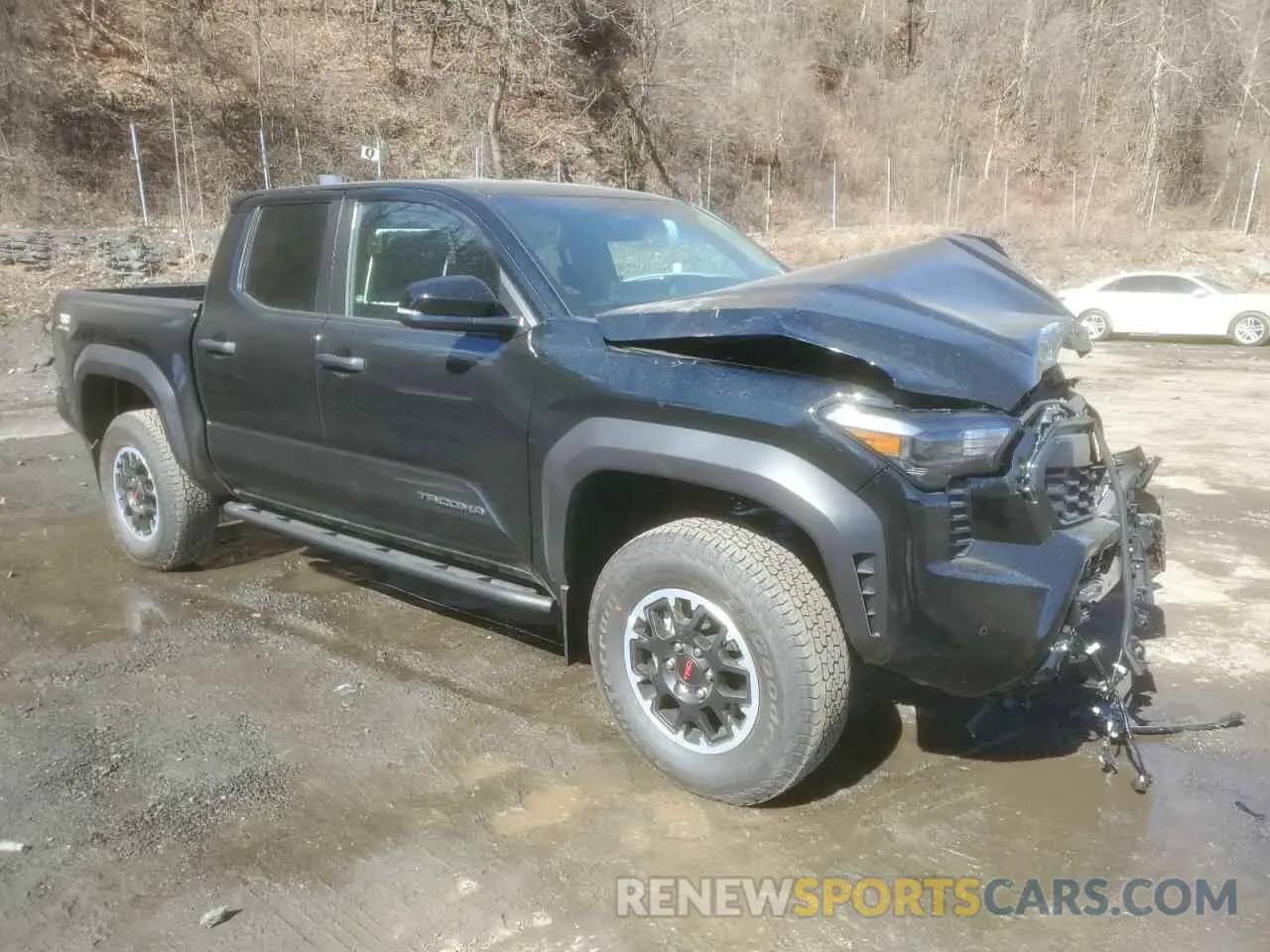 4 Photograph of a damaged car 3TMLB5JN4RM083845 TOYOTA TACOMA 2024
