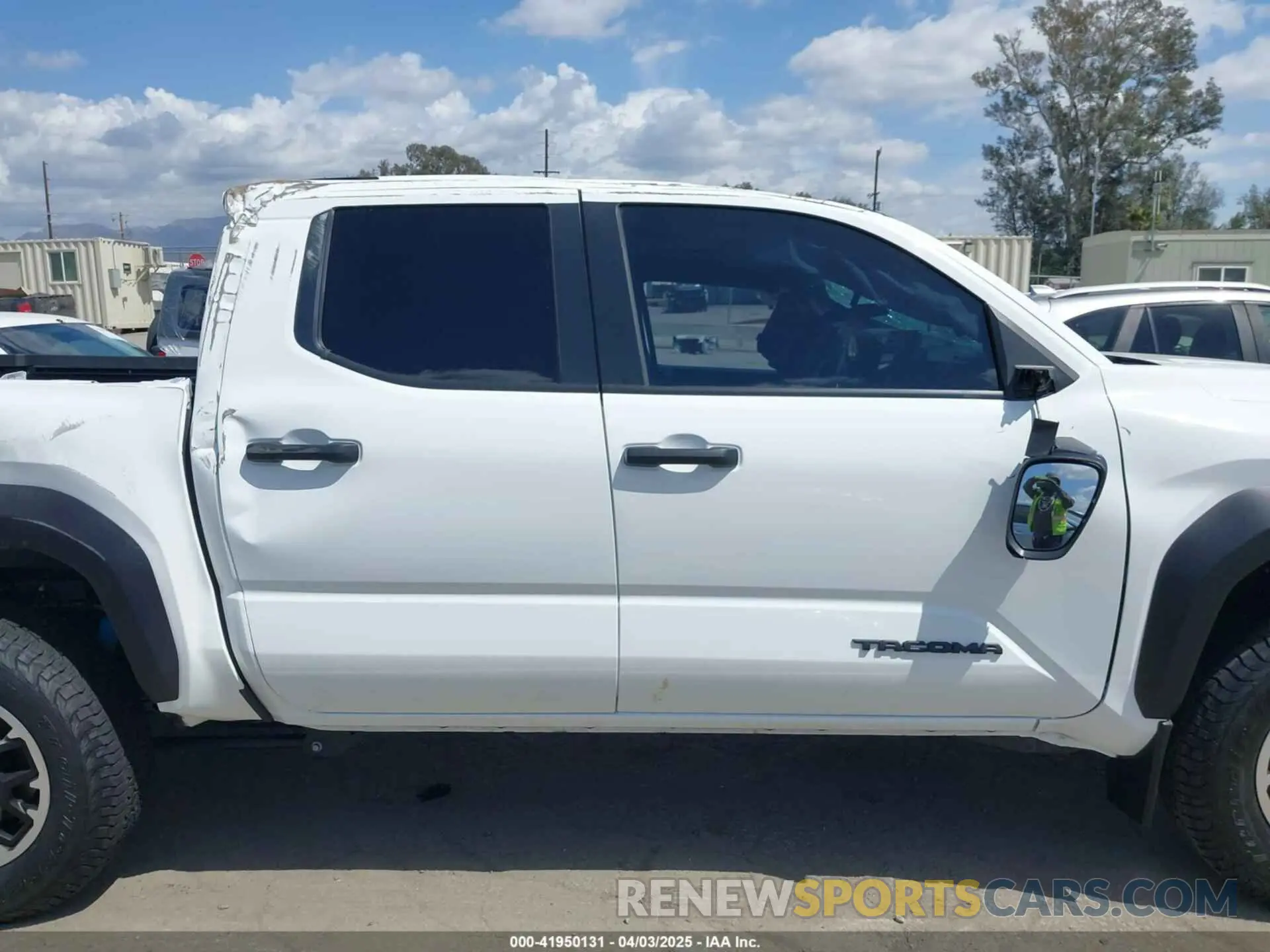 13 Photograph of a damaged car 3TMLB5JN5RM059893 TOYOTA TACOMA 2024