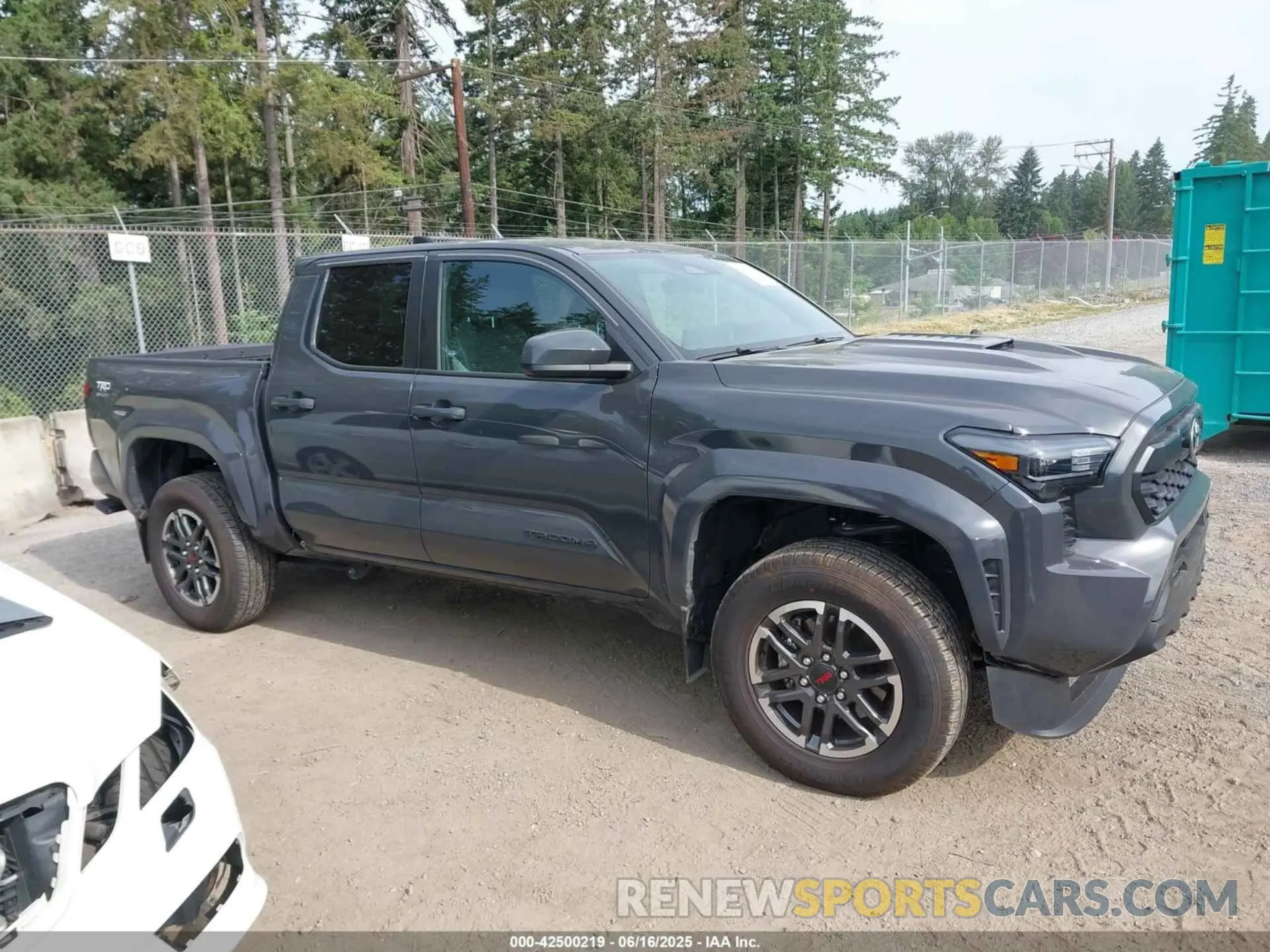 14 Photograph of a damaged car 3TMLB5JN5RM068089 TOYOTA TACOMA 2024
