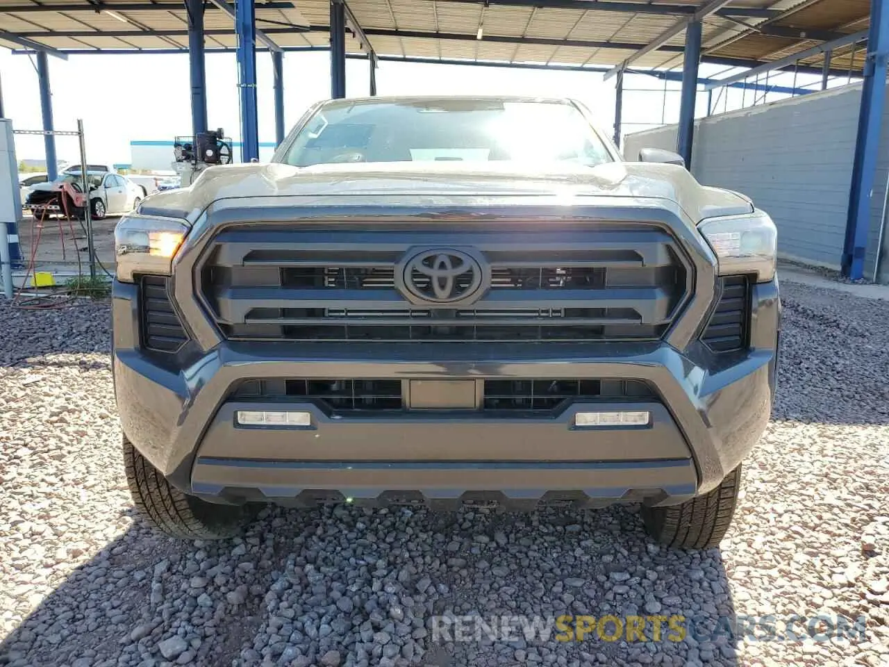 5 Photograph of a damaged car 3TMLB5JN5RM086074 TOYOTA TACOMA 2024