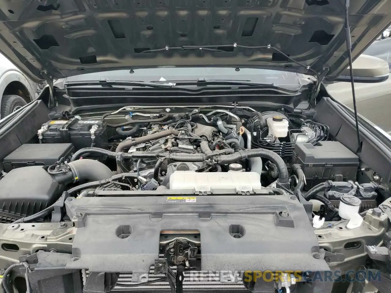 11 Фотография поврежденного автомобиля 3TMLB5JN6RM001632 TOYOTA TACOMA 2024