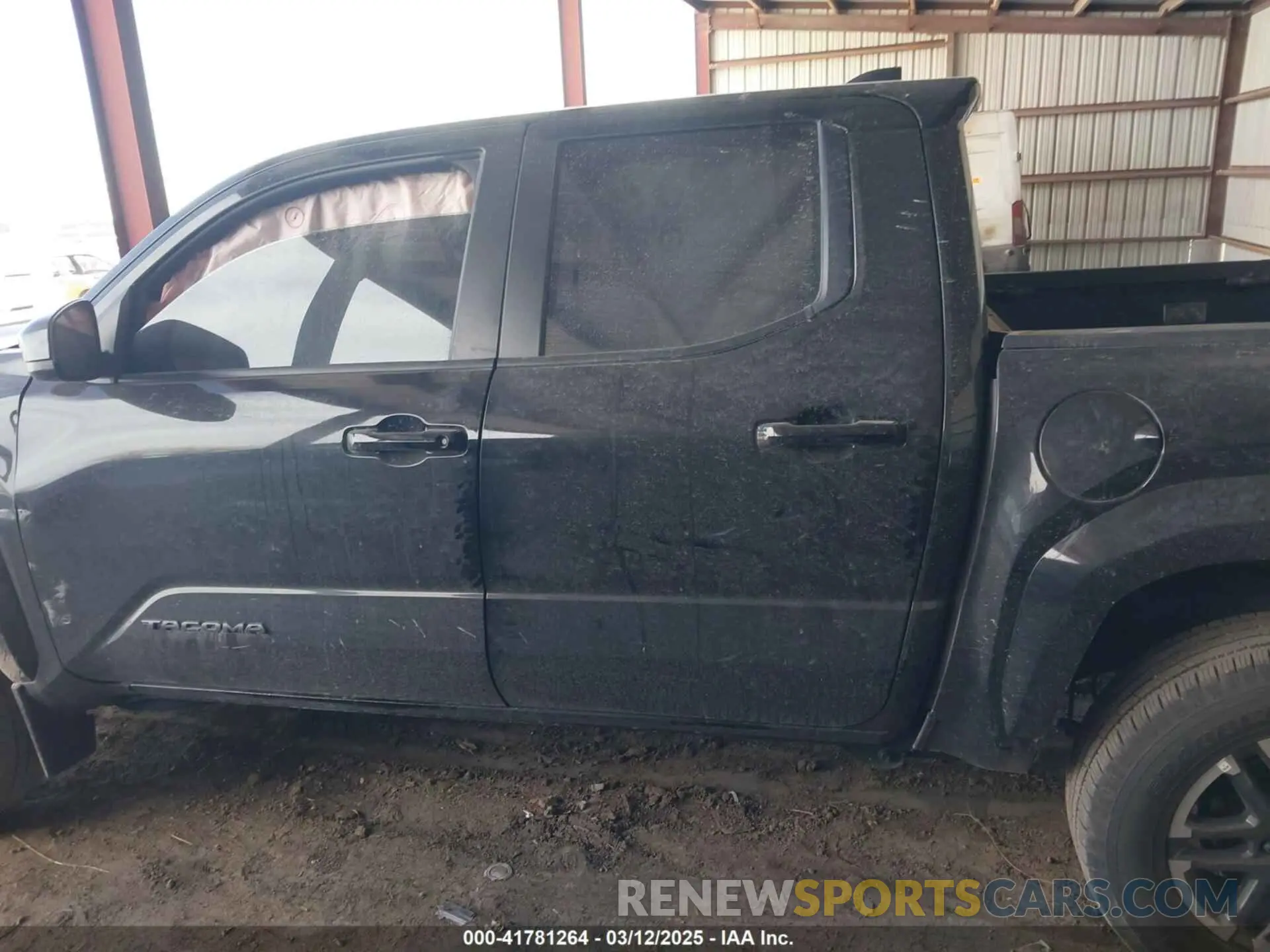 14 Photograph of a damaged car 3TMLB5JN6RM013571 TOYOTA TACOMA 2024