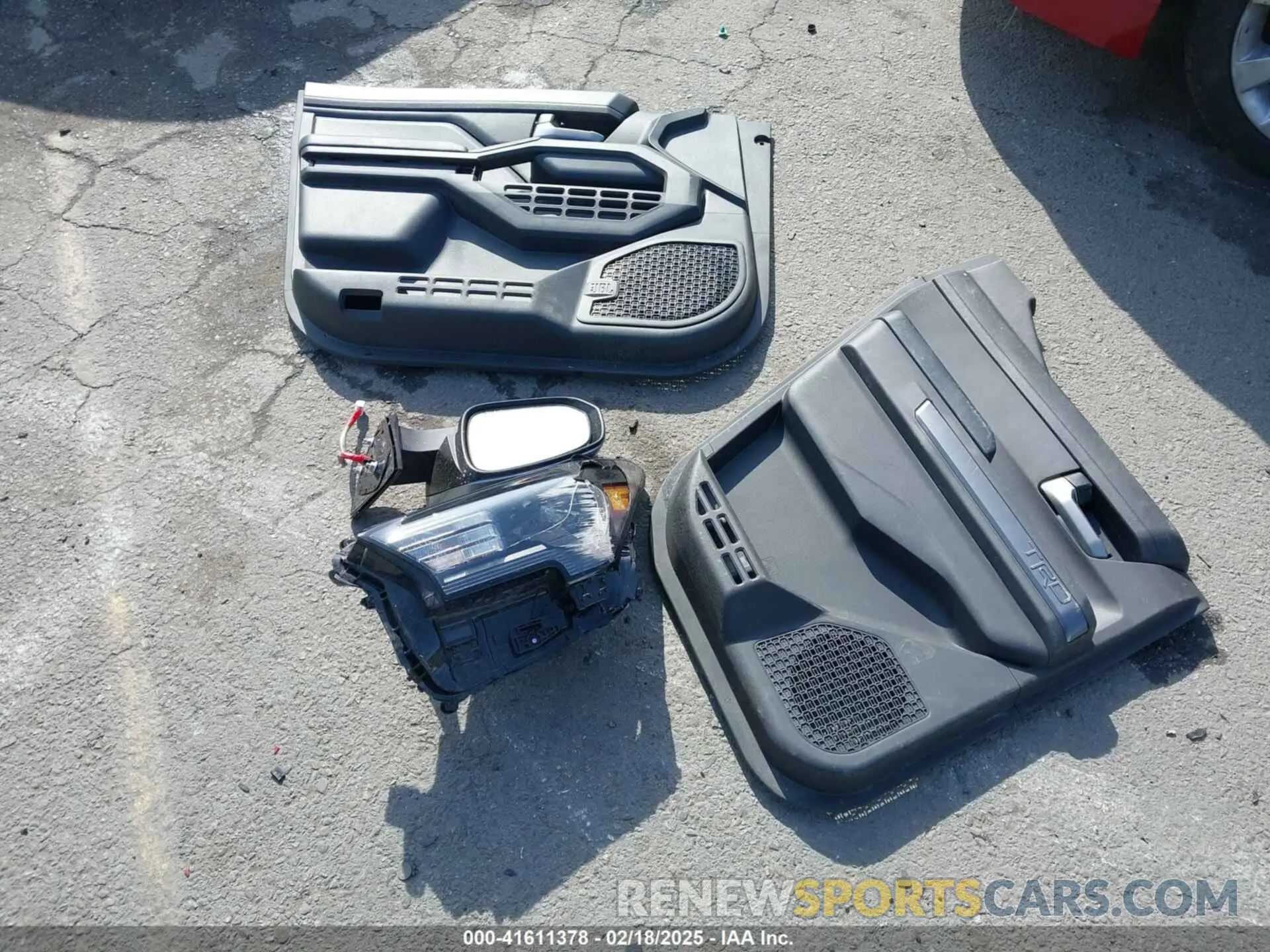 12 Фотография поврежденного автомобиля 3TMLB5JN6RM022612 TOYOTA TACOMA 2024