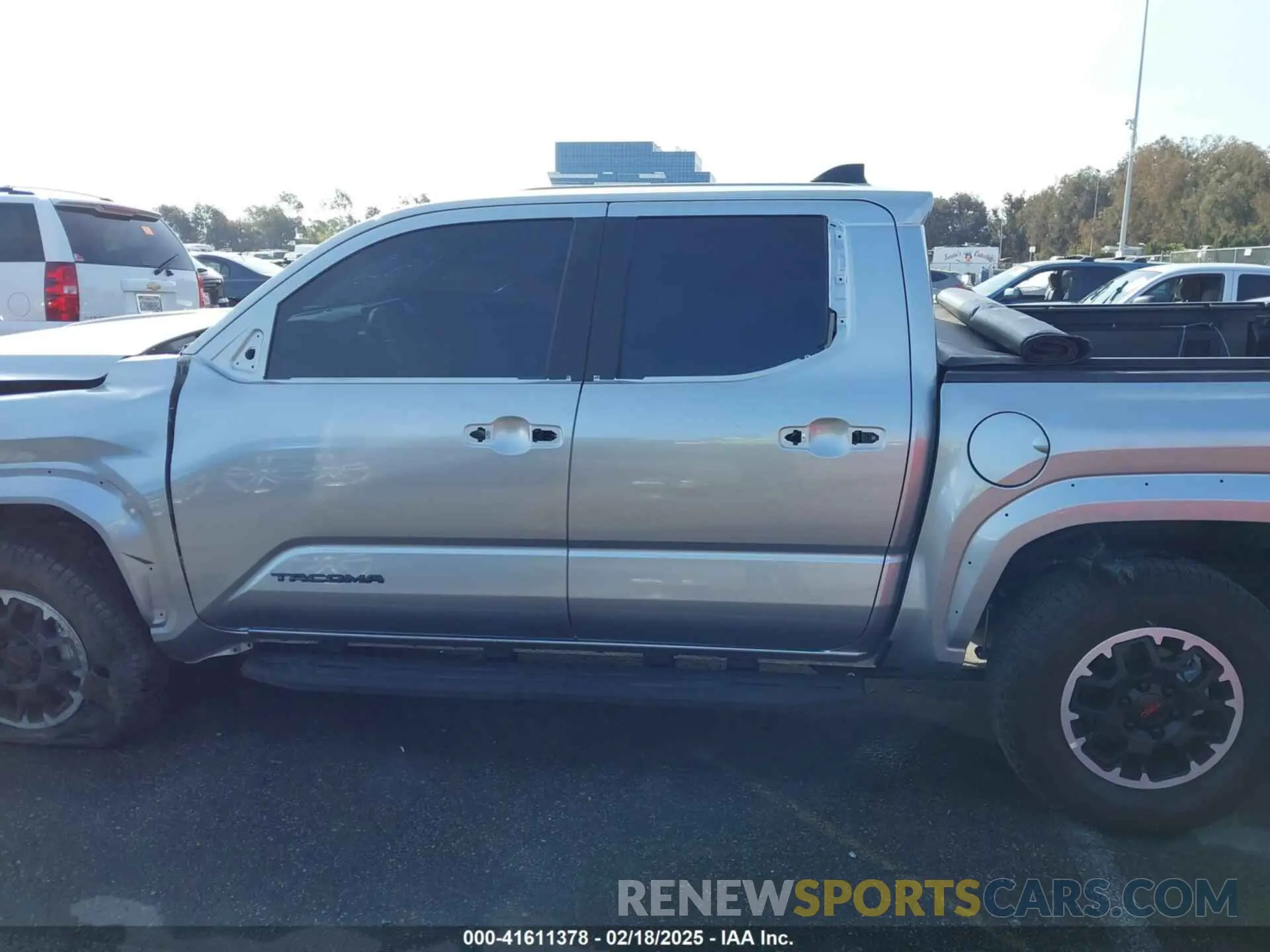 15 Фотография поврежденного автомобиля 3TMLB5JN6RM022612 TOYOTA TACOMA 2024