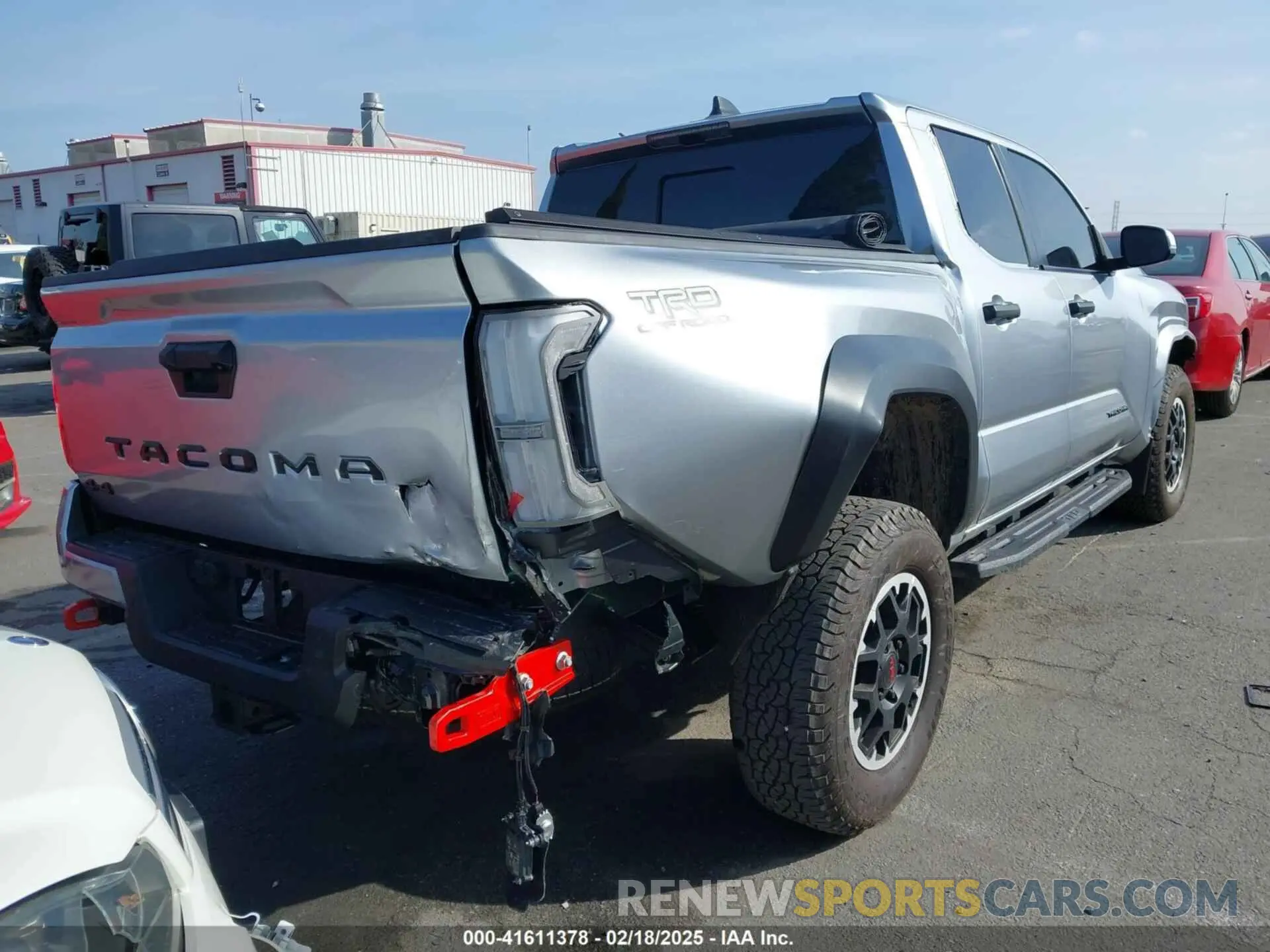 4 Фотография поврежденного автомобиля 3TMLB5JN6RM022612 TOYOTA TACOMA 2024