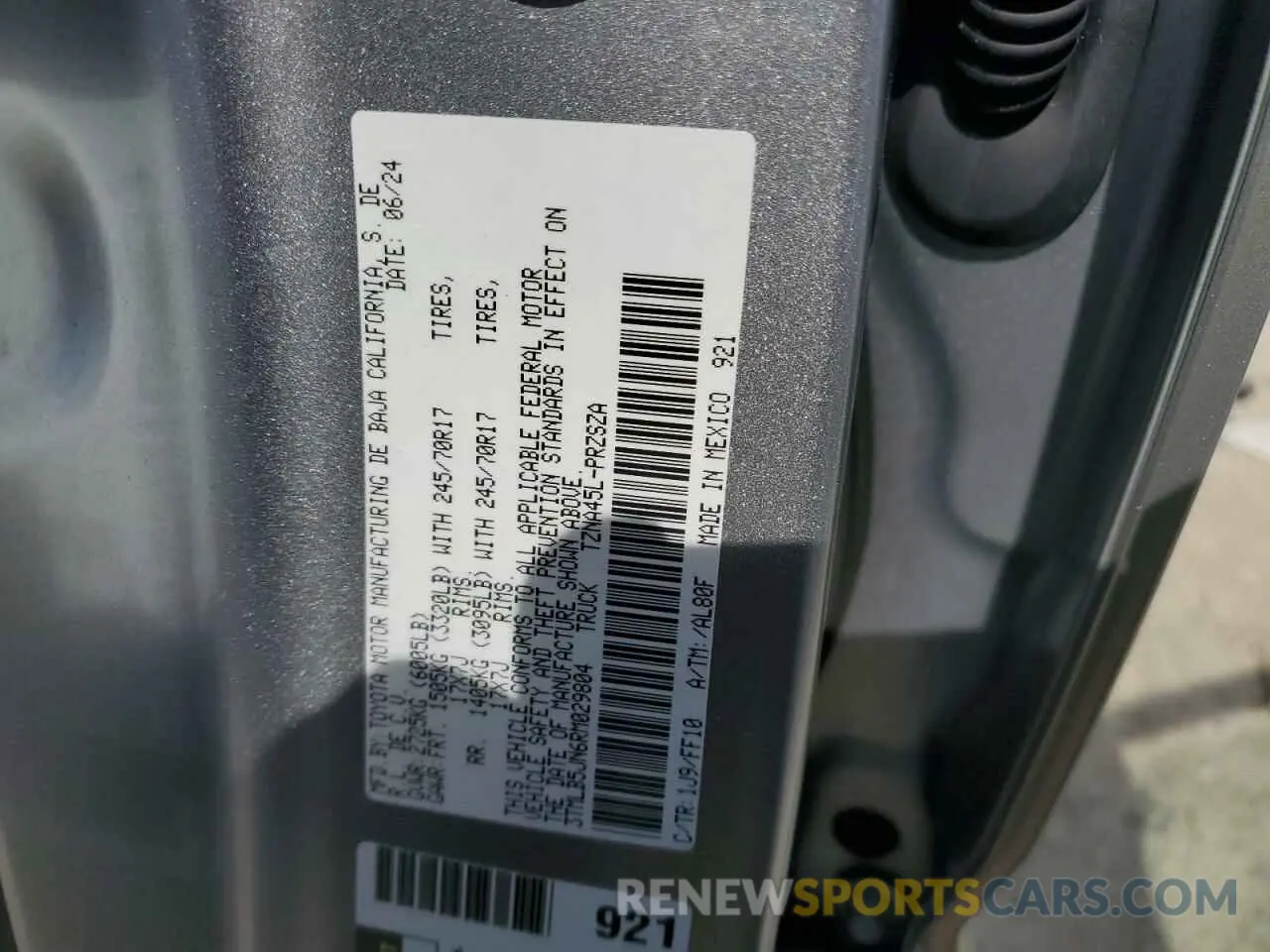 12 Фотография поврежденного автомобиля 3TMLB5JN6RM029804 TOYOTA TACOMA 2024