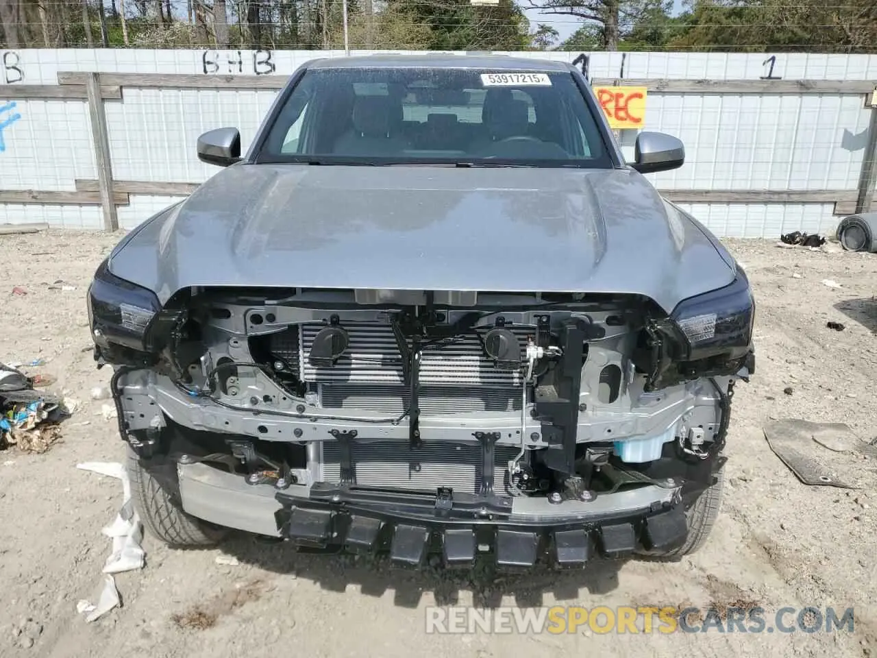 5 Фотография поврежденного автомобиля 3TMLB5JN6RM029804 TOYOTA TACOMA 2024