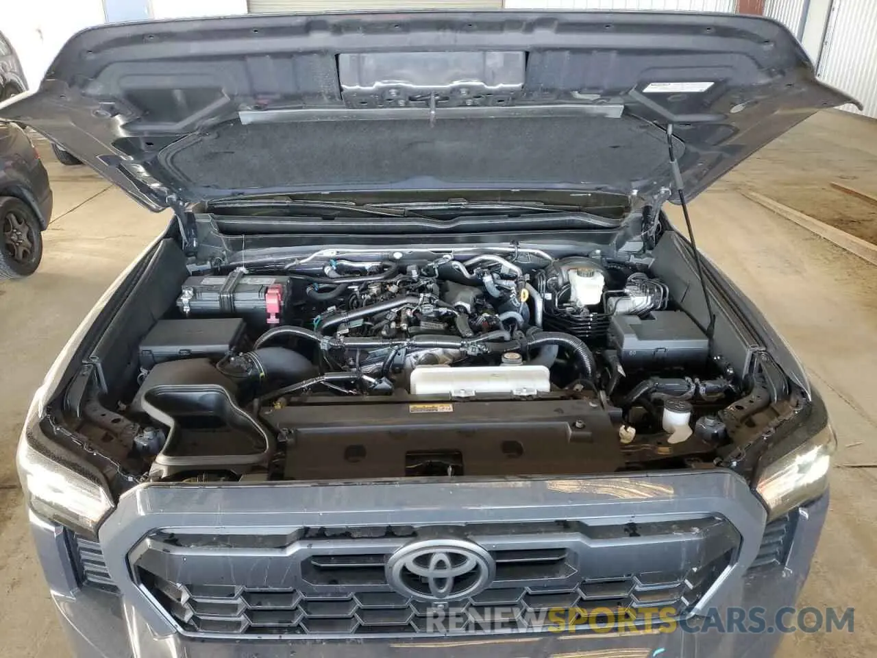 11 Photograph of a damaged car 3TMLB5JN6RM031777 TOYOTA TACOMA 2024