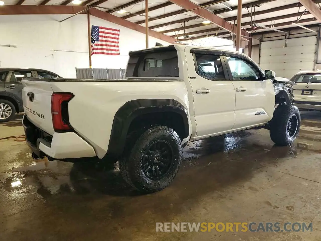 3 Фотография поврежденного автомобиля 3TMLB5JN6RM036705 TOYOTA TACOMA 2024
