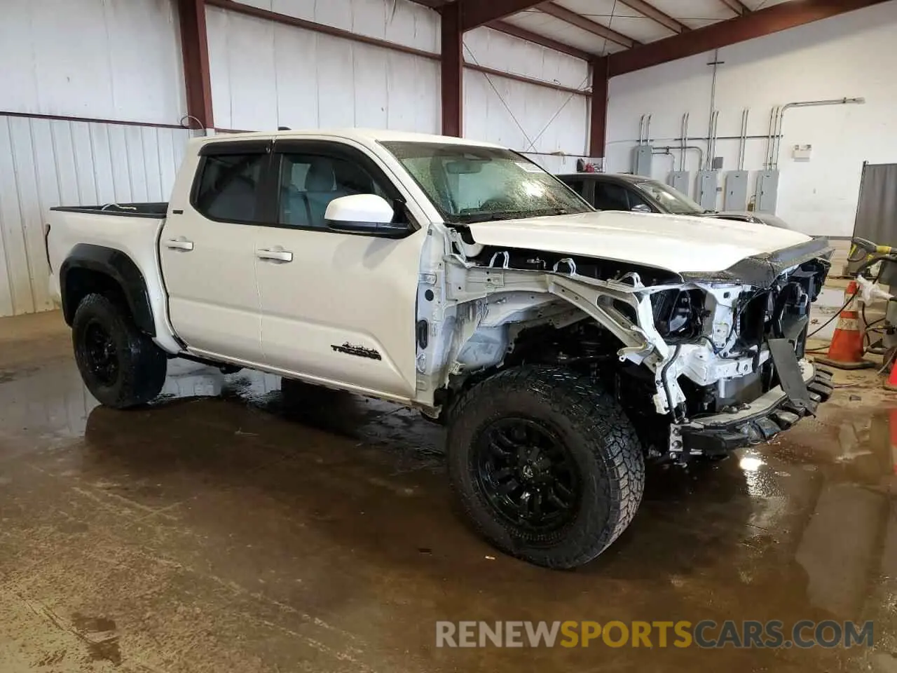 4 Фотография поврежденного автомобиля 3TMLB5JN6RM036705 TOYOTA TACOMA 2024