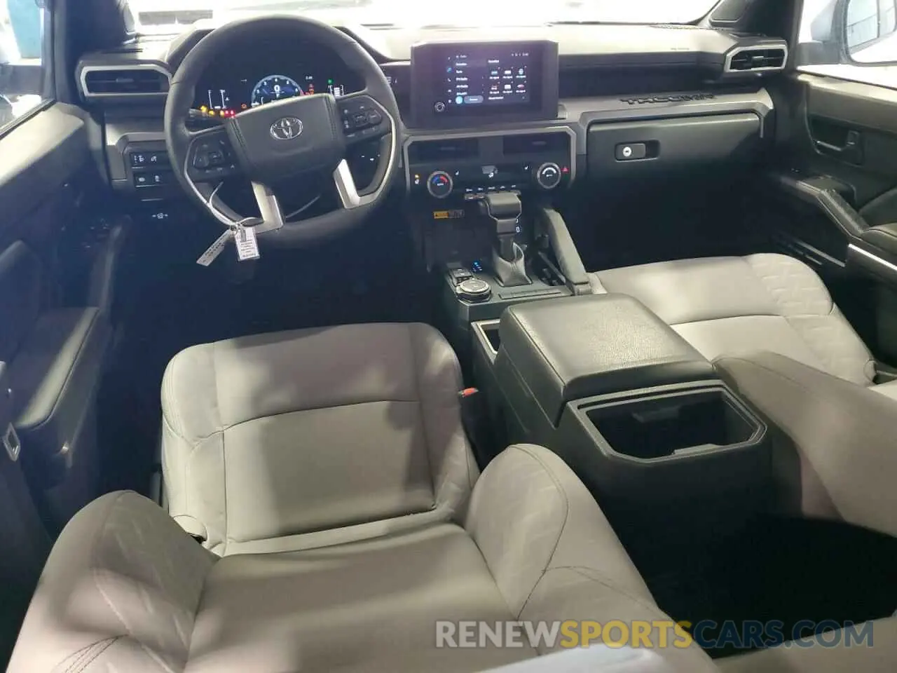 8 Фотография поврежденного автомобиля 3TMLB5JN6RM036705 TOYOTA TACOMA 2024
