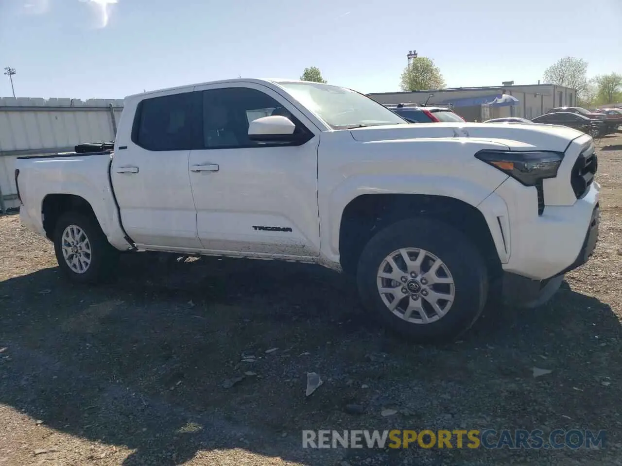 4 Фотография поврежденного автомобиля 3TMLB5JN6RM044514 TOYOTA TACOMA 2024