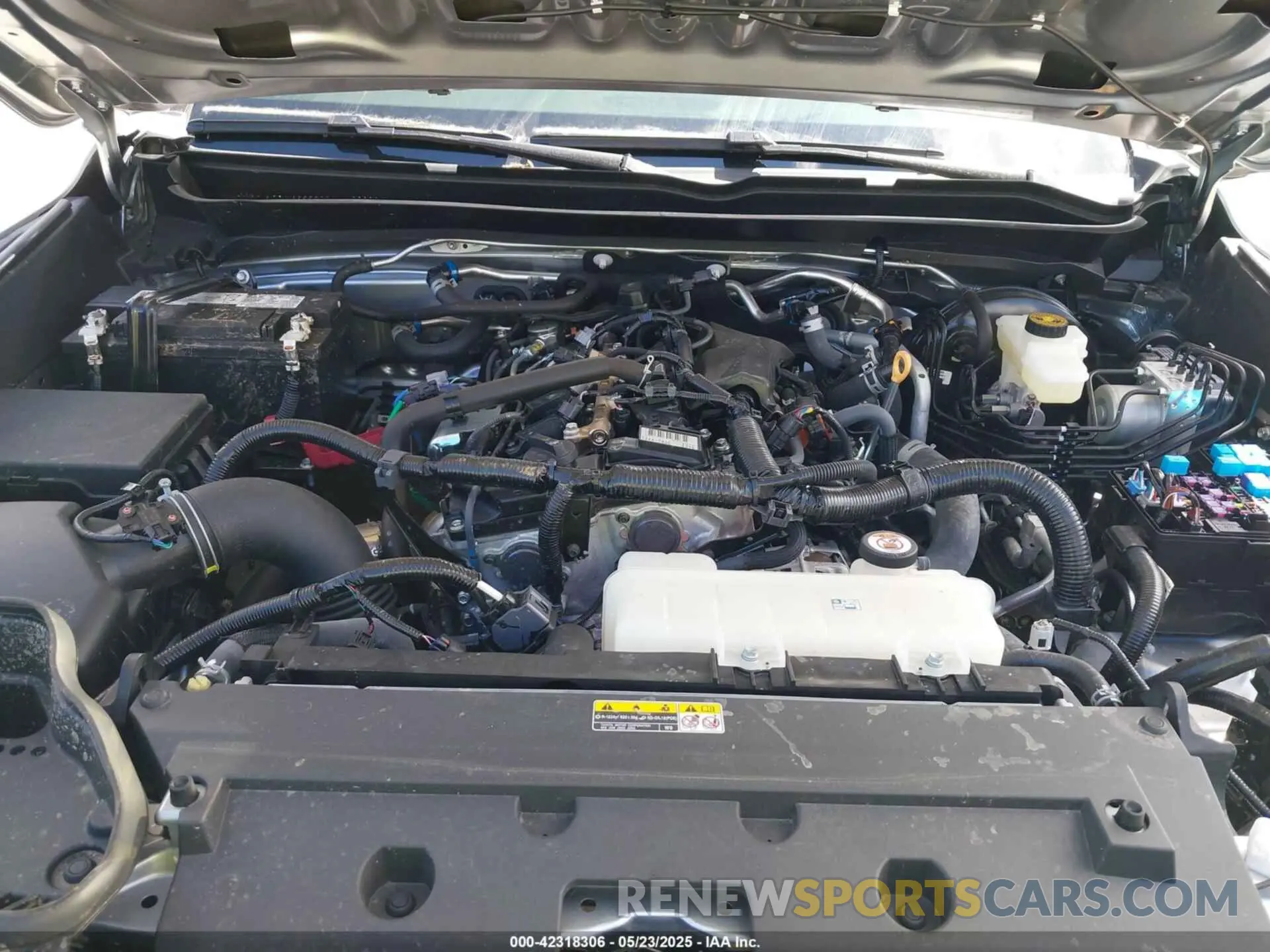 10 Фотография поврежденного автомобиля 3TMLB5JN7RM014602 TOYOTA TACOMA 2024