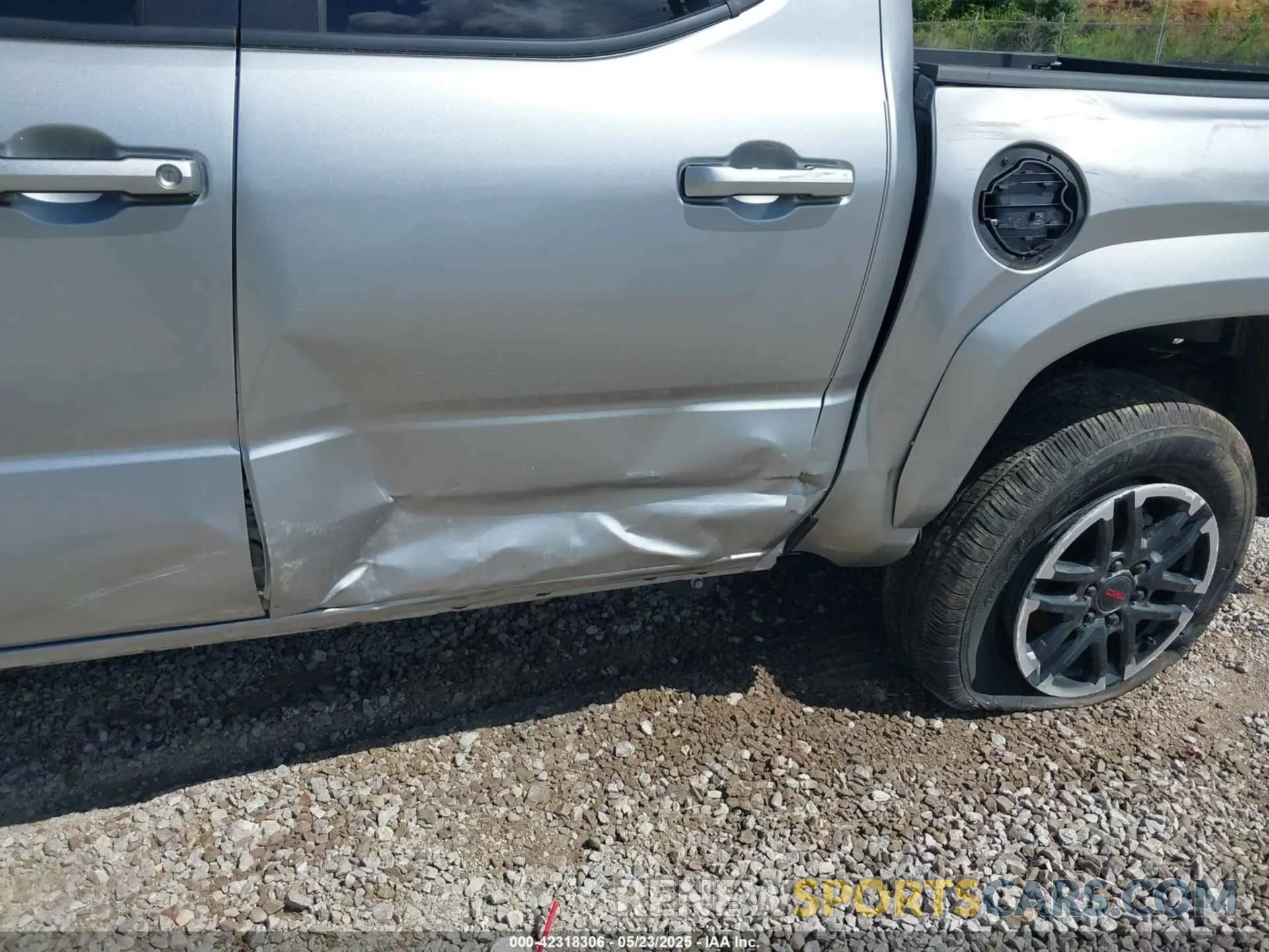 6 Фотография поврежденного автомобиля 3TMLB5JN7RM014602 TOYOTA TACOMA 2024