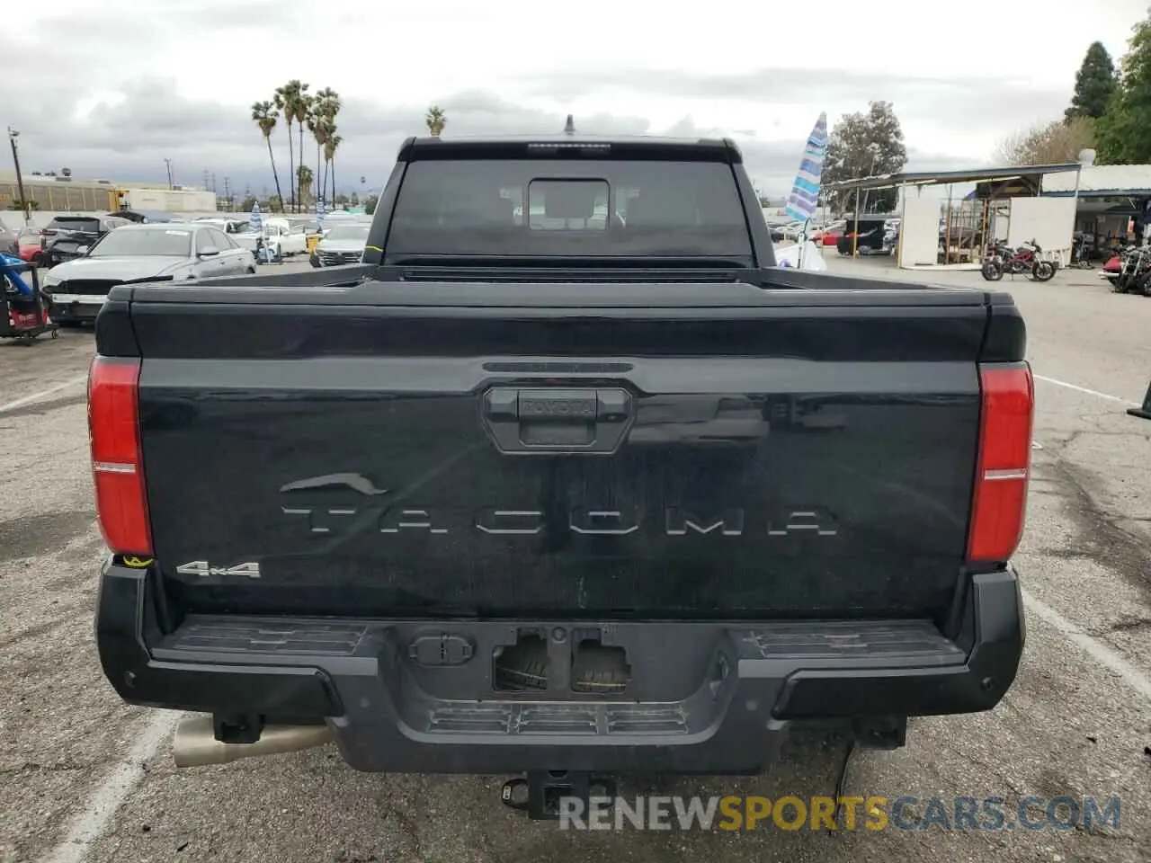 6 Фотография поврежденного автомобиля 3TMLB5JN7RM025678 TOYOTA TACOMA 2024