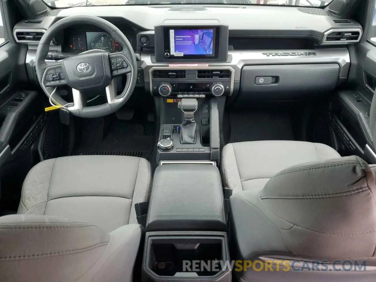 8 Фотография поврежденного автомобиля 3TMLB5JN7RM025678 TOYOTA TACOMA 2024