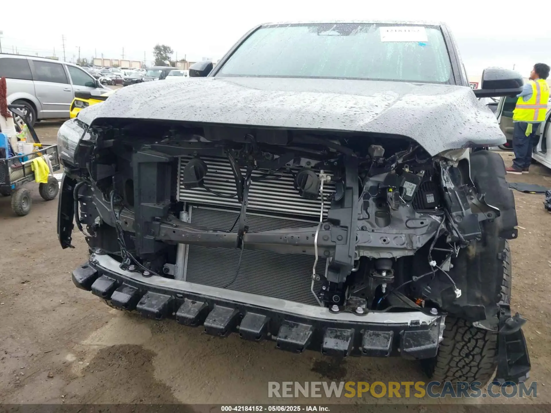 6 Фотография поврежденного автомобиля 3TMLB5JN7RM035613 TOYOTA TACOMA 2024