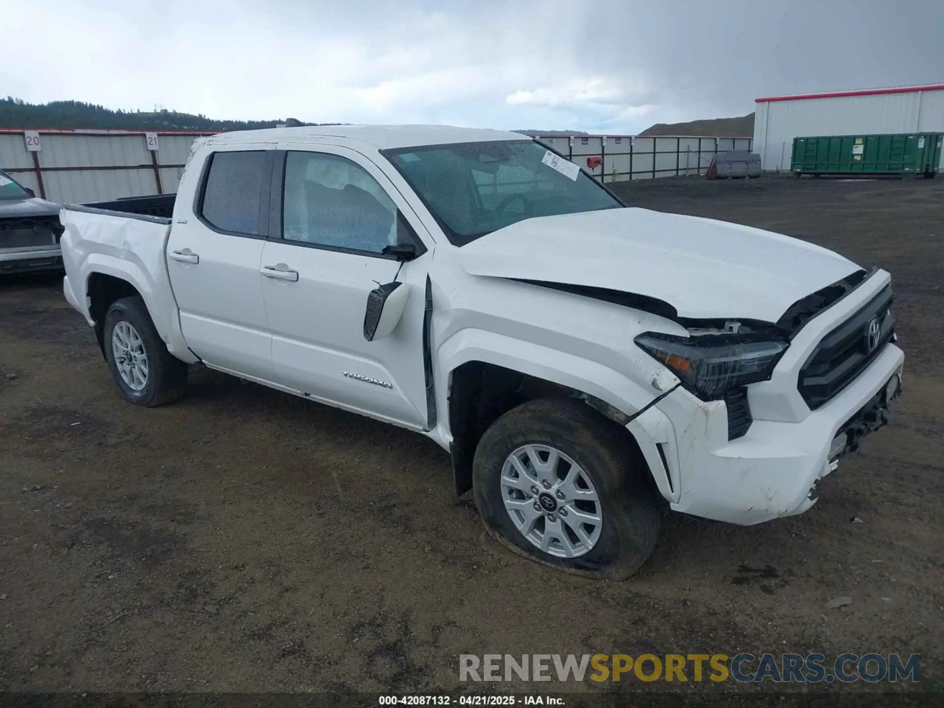 1 Photograph of a damaged car 3TMLB5JN7RM036681 TOYOTA TACOMA 2024