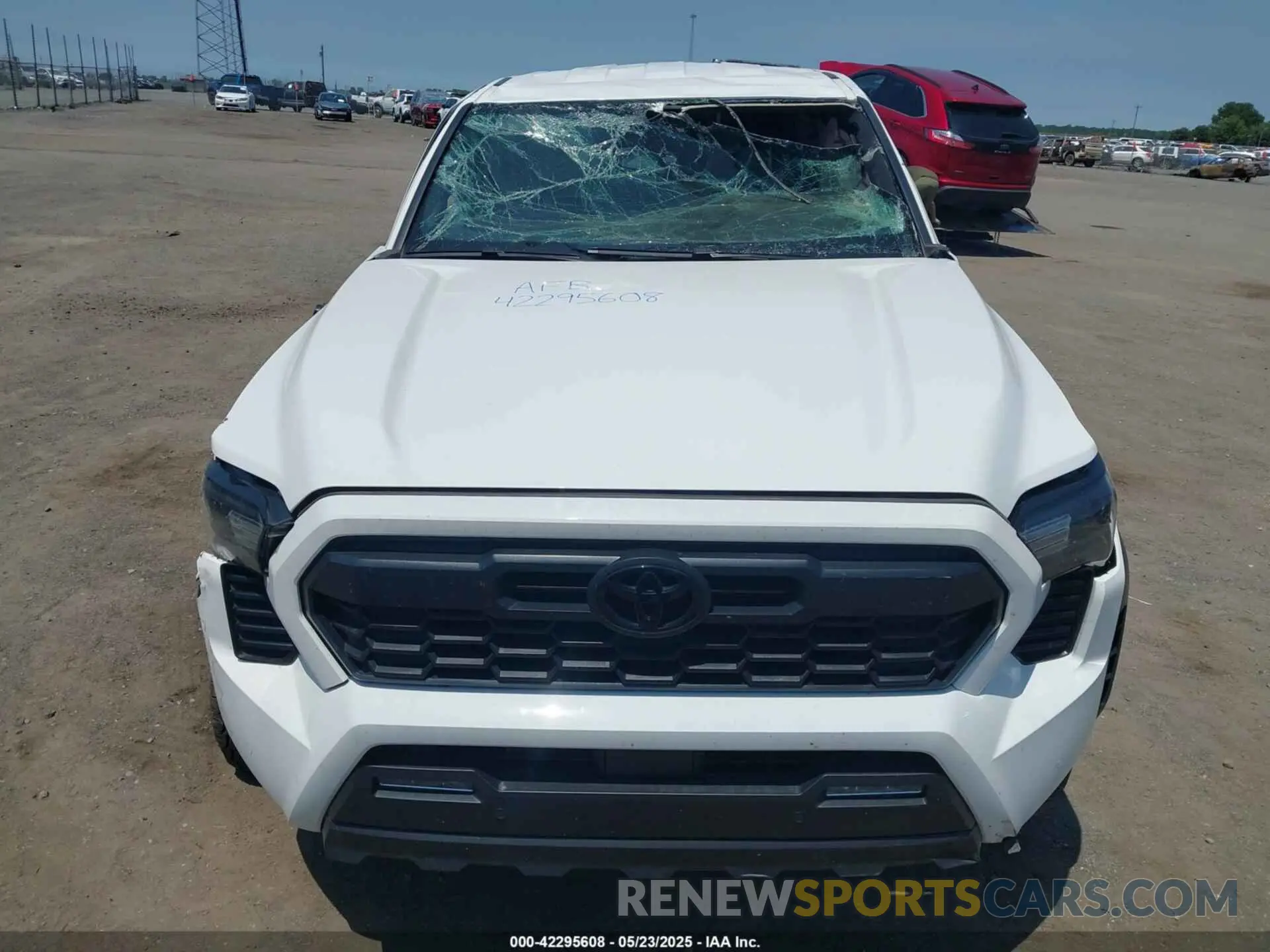 6 Фотография поврежденного автомобиля 3TMLB5JN7RM041251 TOYOTA TACOMA 2024