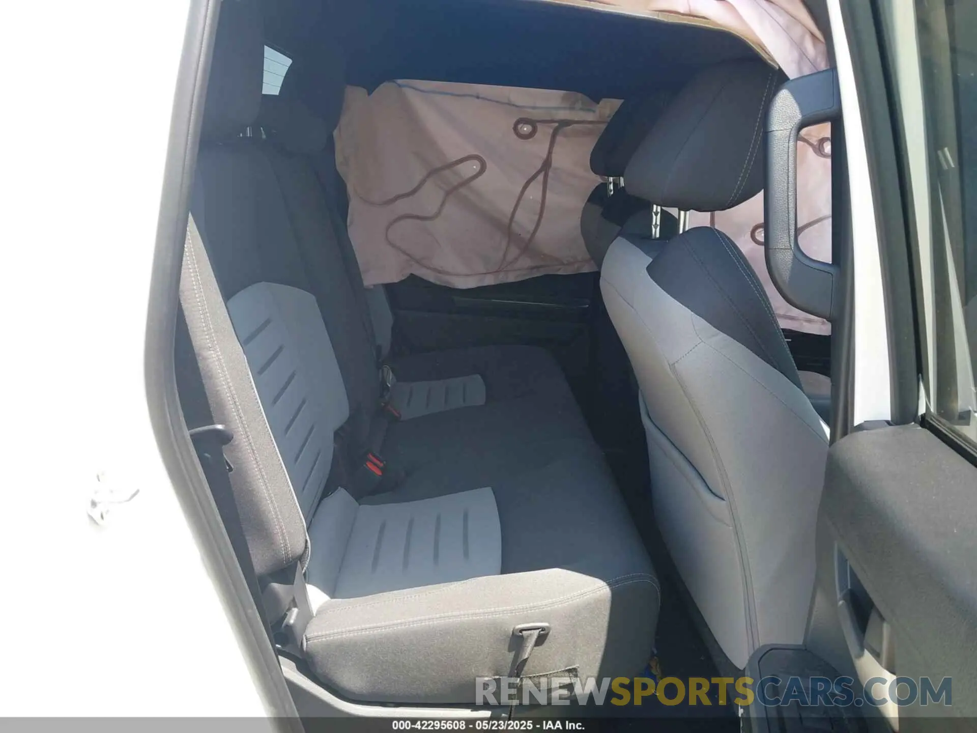 8 Фотография поврежденного автомобиля 3TMLB5JN7RM041251 TOYOTA TACOMA 2024