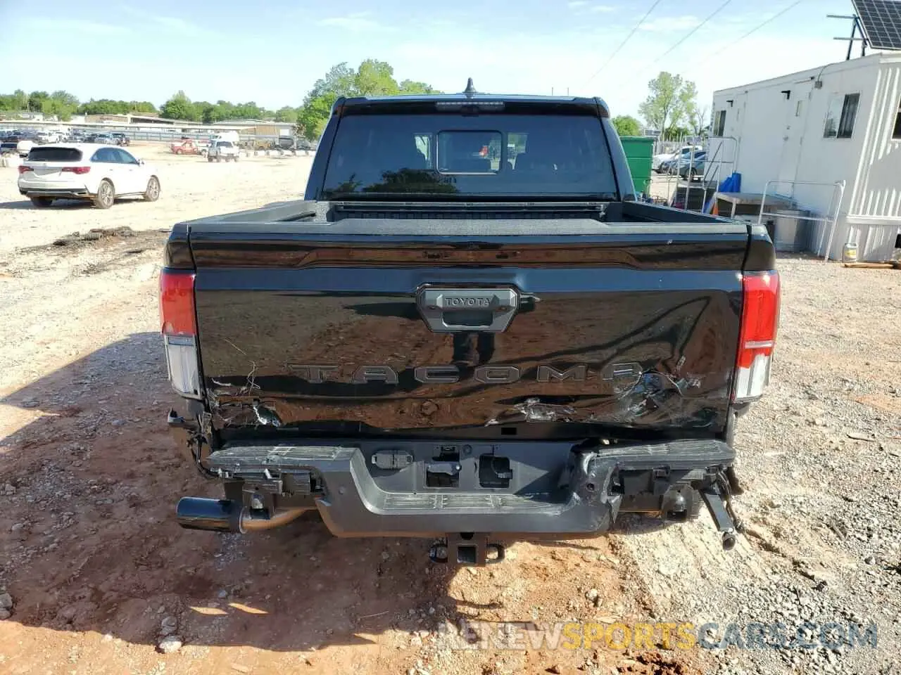 6 Фотография поврежденного автомобиля 3TMLB5JN7RM063153 TOYOTA TACOMA 2024