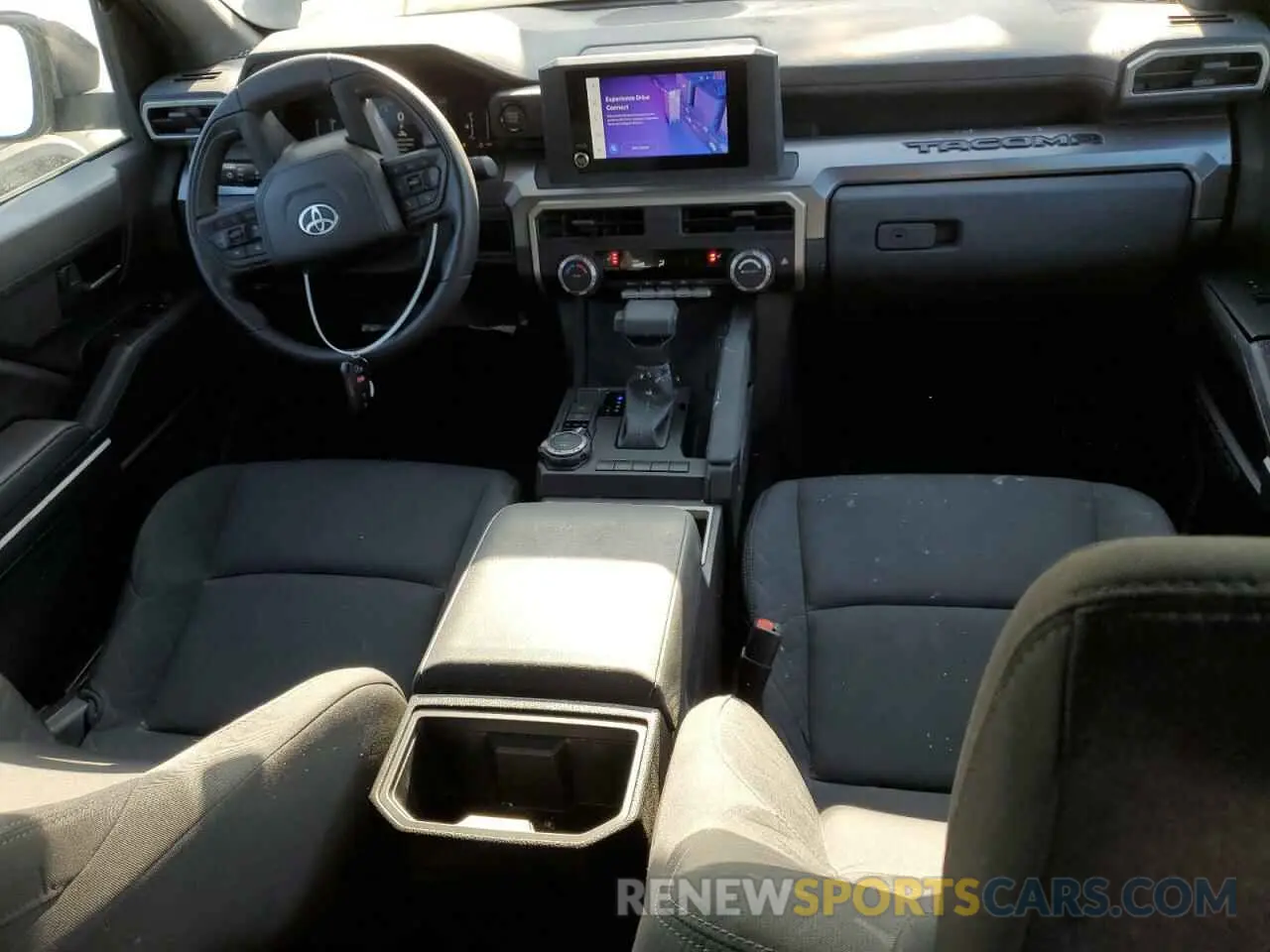 8 Фотография поврежденного автомобиля 3TMLB5JN8RM013751 TOYOTA TACOMA 2024