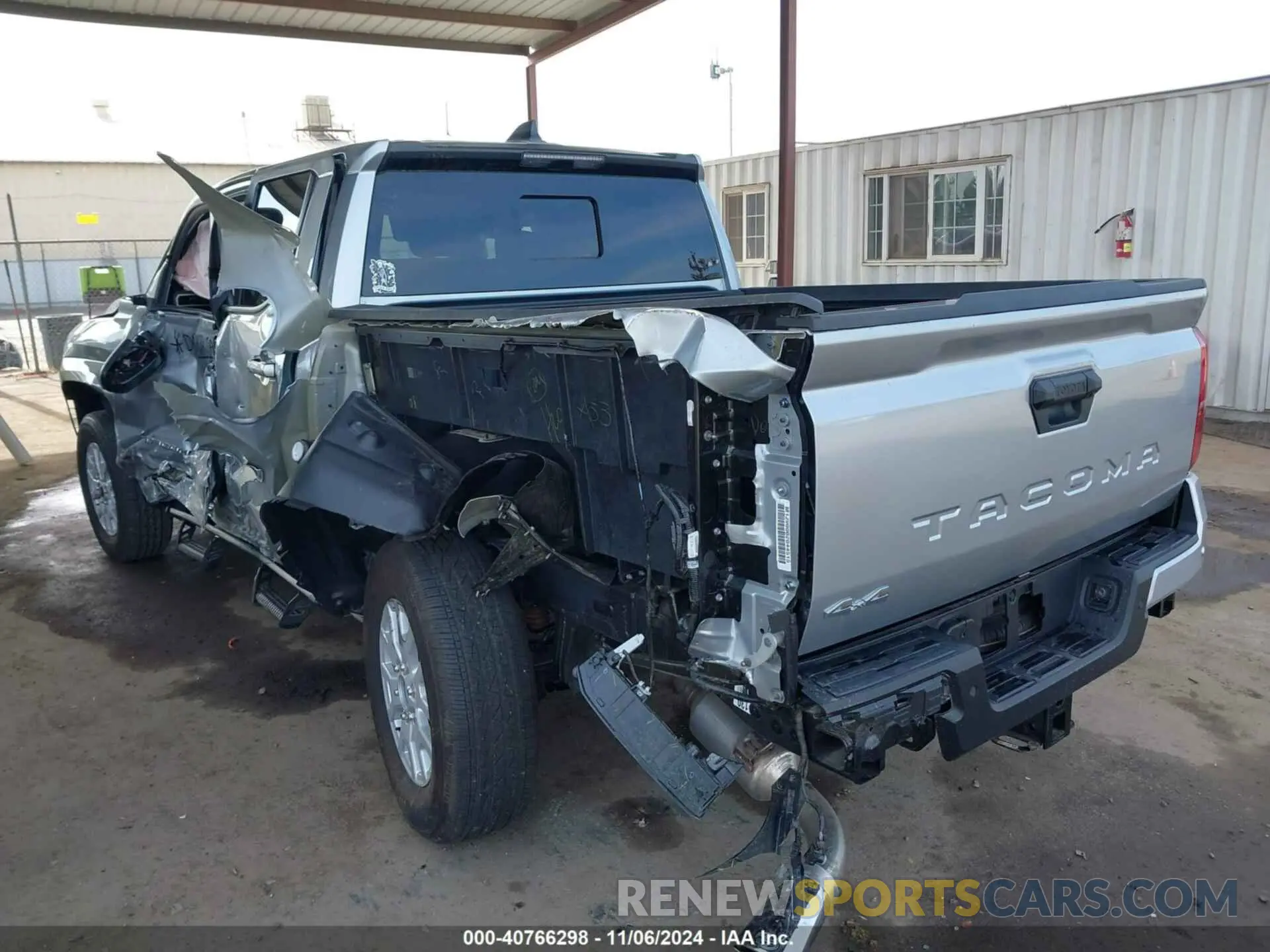 3 Photograph of a damaged car 3TMLB5JN8RM034714 TOYOTA TACOMA 2024