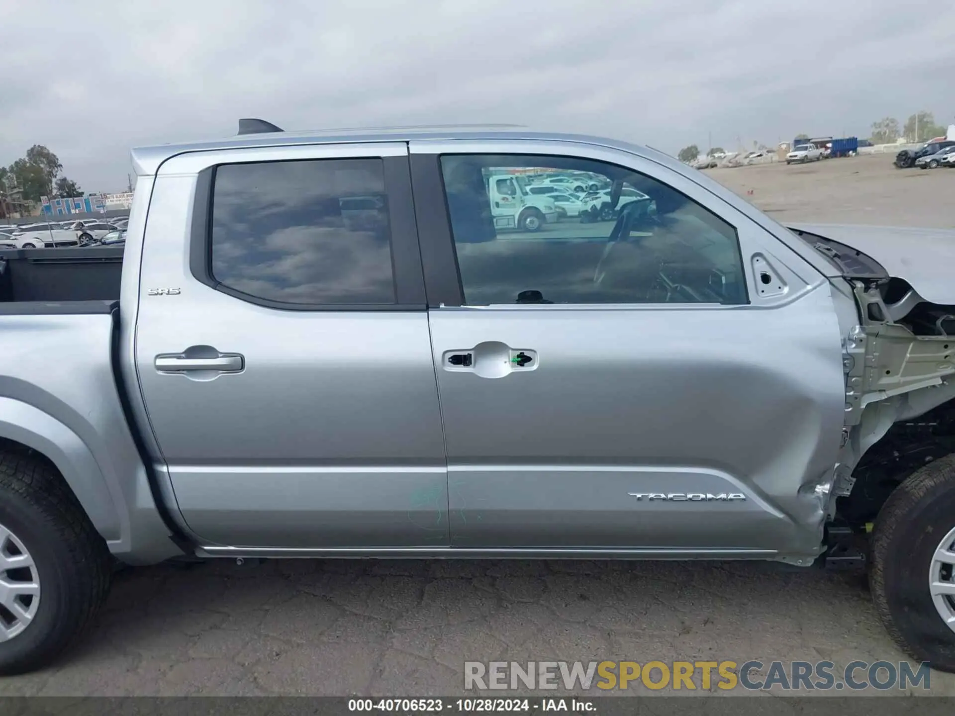 14 Photograph of a damaged car 3TMLB5JN9RM003486 TOYOTA TACOMA 2024