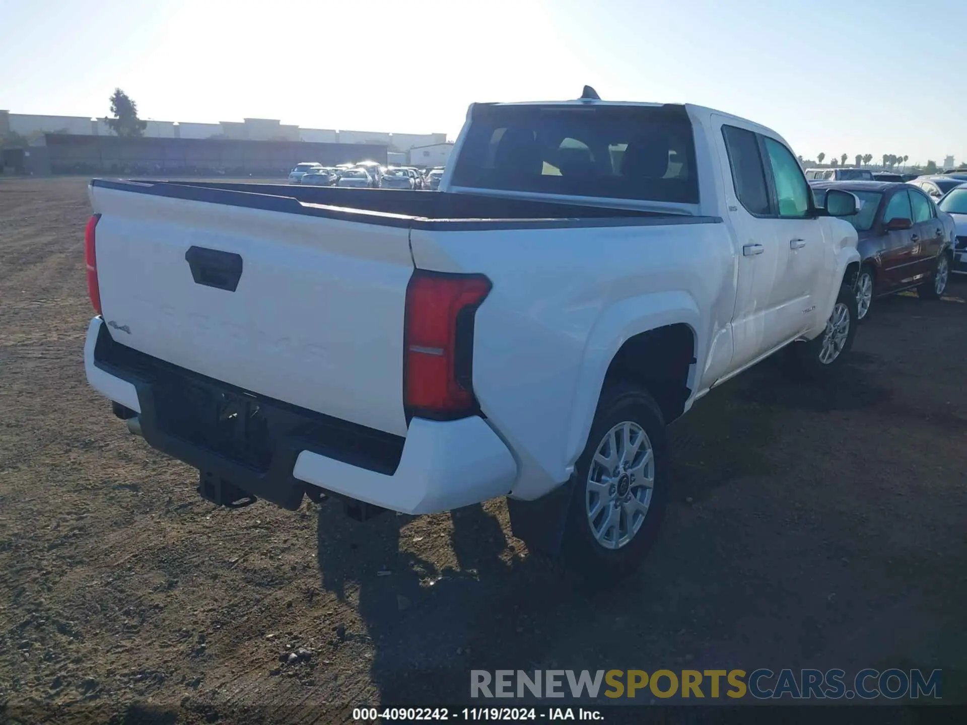4 Photograph of a damaged car 3TMLB5JN9RM042403 TOYOTA TACOMA 2024