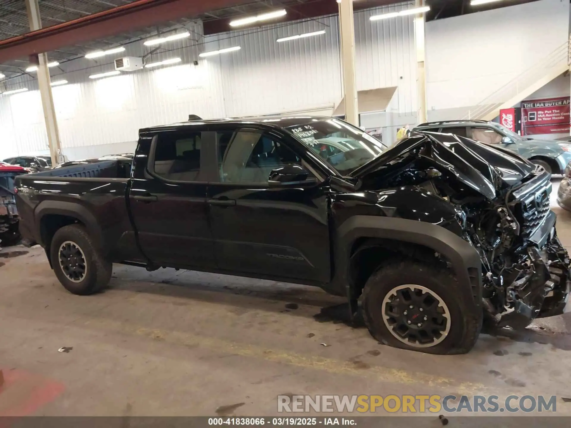 12 Фотография поврежденного автомобиля 3TMLB5JN9RM067673 TOYOTA TACOMA 2024