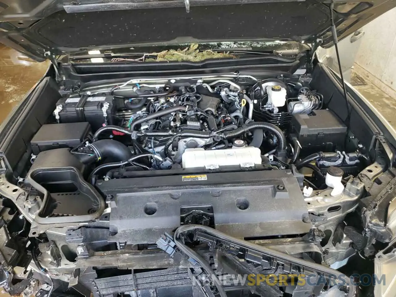 11 Фотография поврежденного автомобиля 3TMLB5JNXRM036139 TOYOTA TACOMA 2024